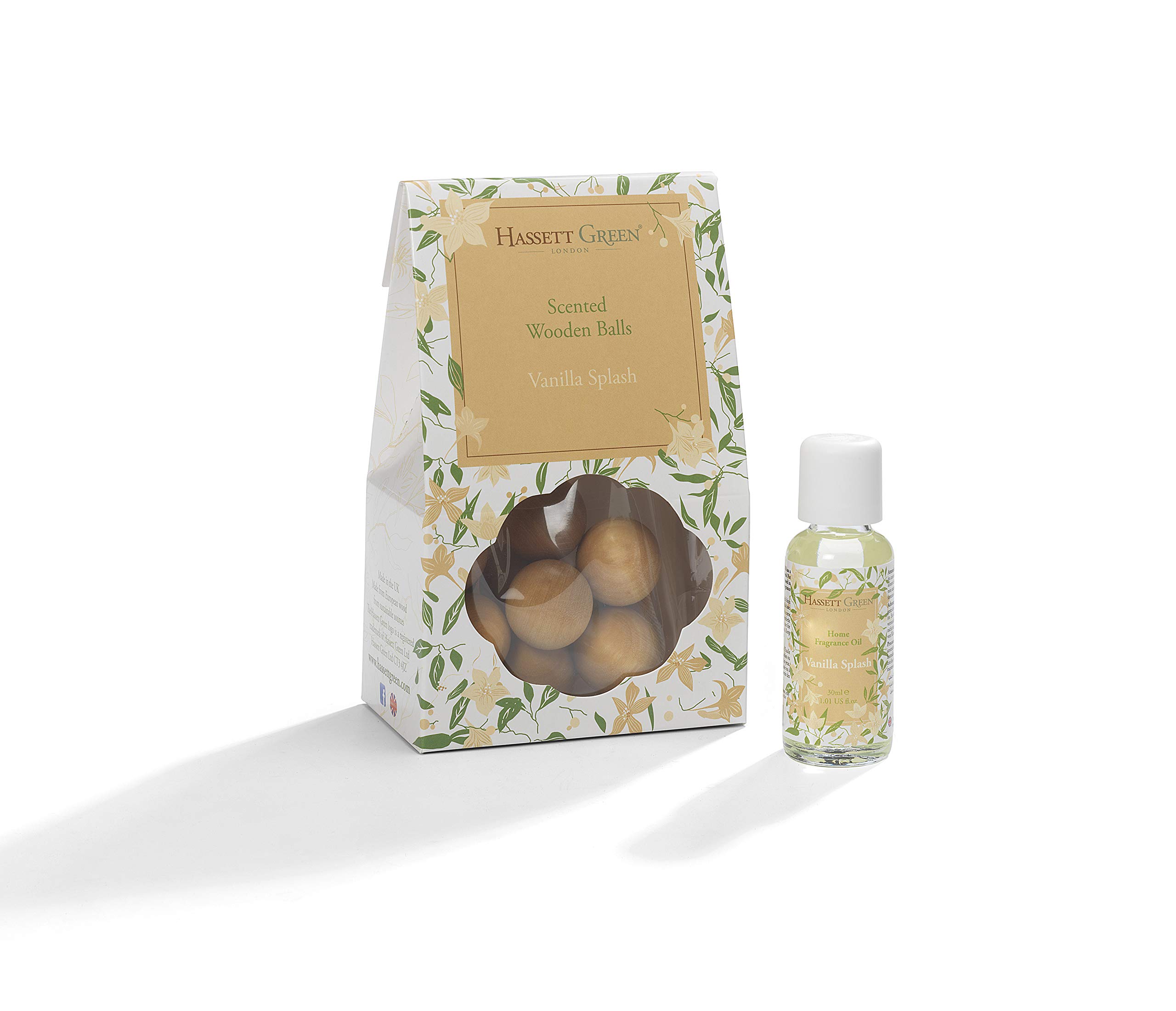 Hassett Green London - Vanilla Splash - Scented Wooden Balls Pack of 12 plus 30ml Bottle of Home Fragrance Oil for Refreshing - Alternative to Pot Pourri, Diffusers, Sachets and Drawer Liners
