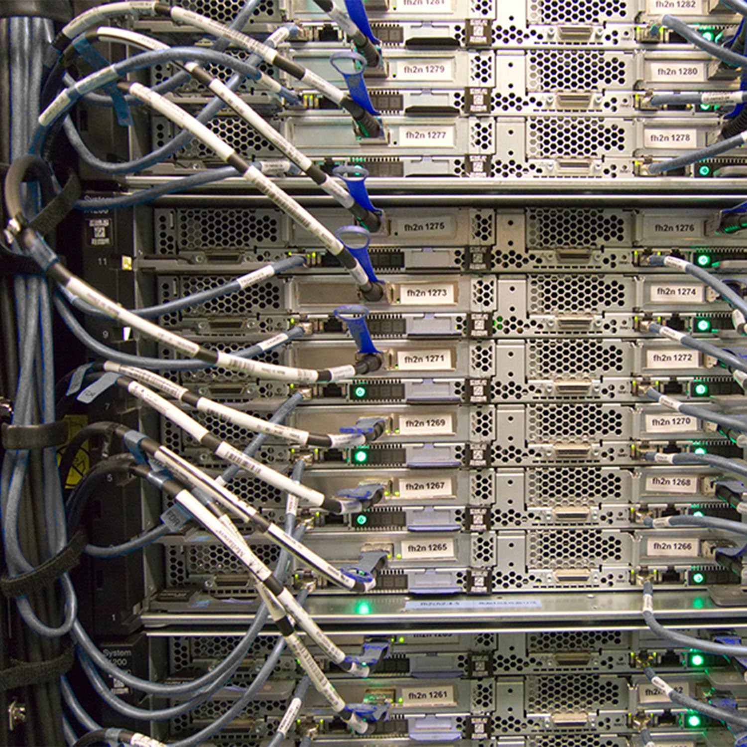 Velamp Cavo di Rete LAN Ethernet - Cat 5e – UTP – Lunghezza 100 mt - Matassa