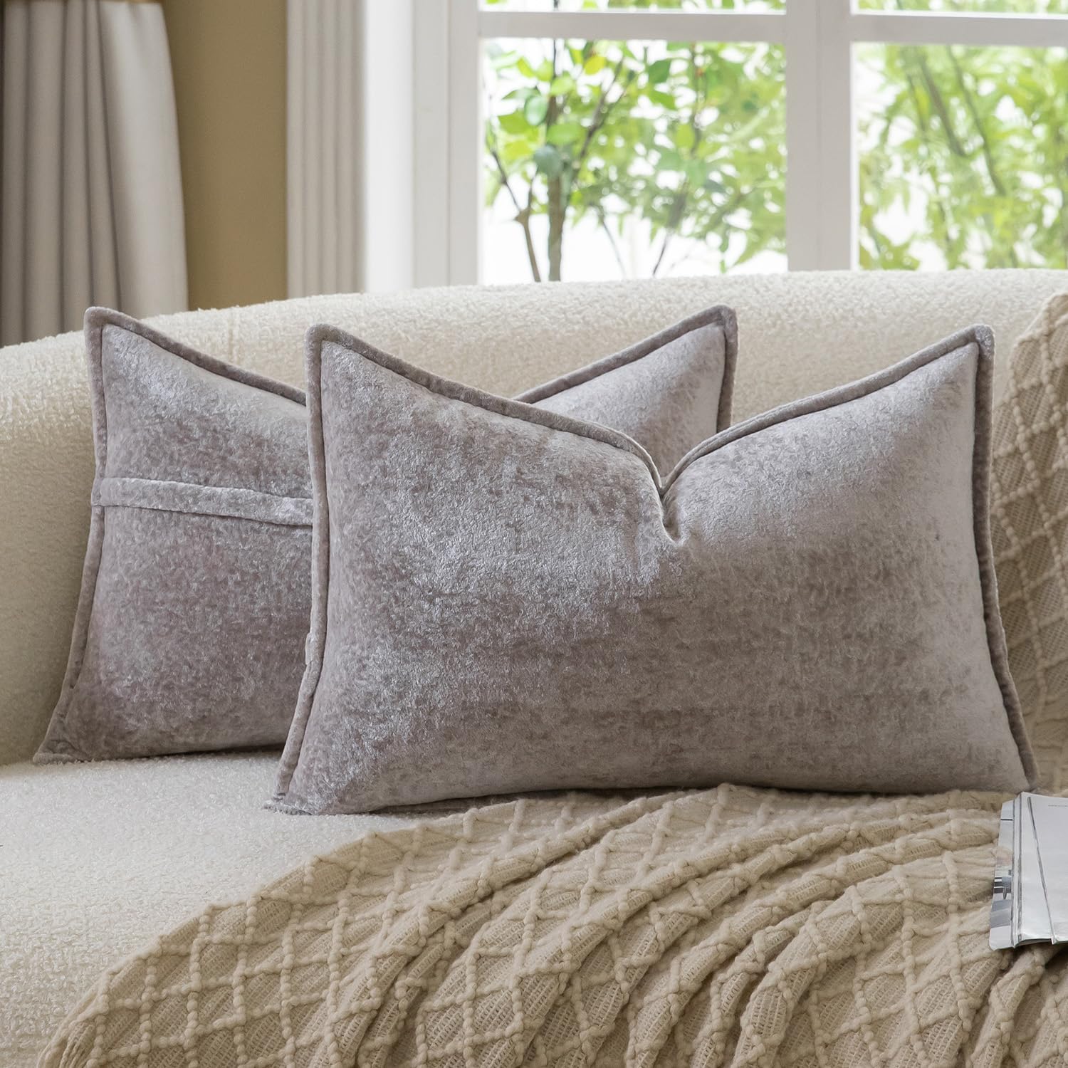 Madizz Decorative Vintage Chenille Cushion Covers Pack of 2 Plaid Couch Pillows Neutral Boho Farmhouse Pillow Cases Home Decor for Couch Sofa Bedroom Living Room 30x50 CM, Silver Grey