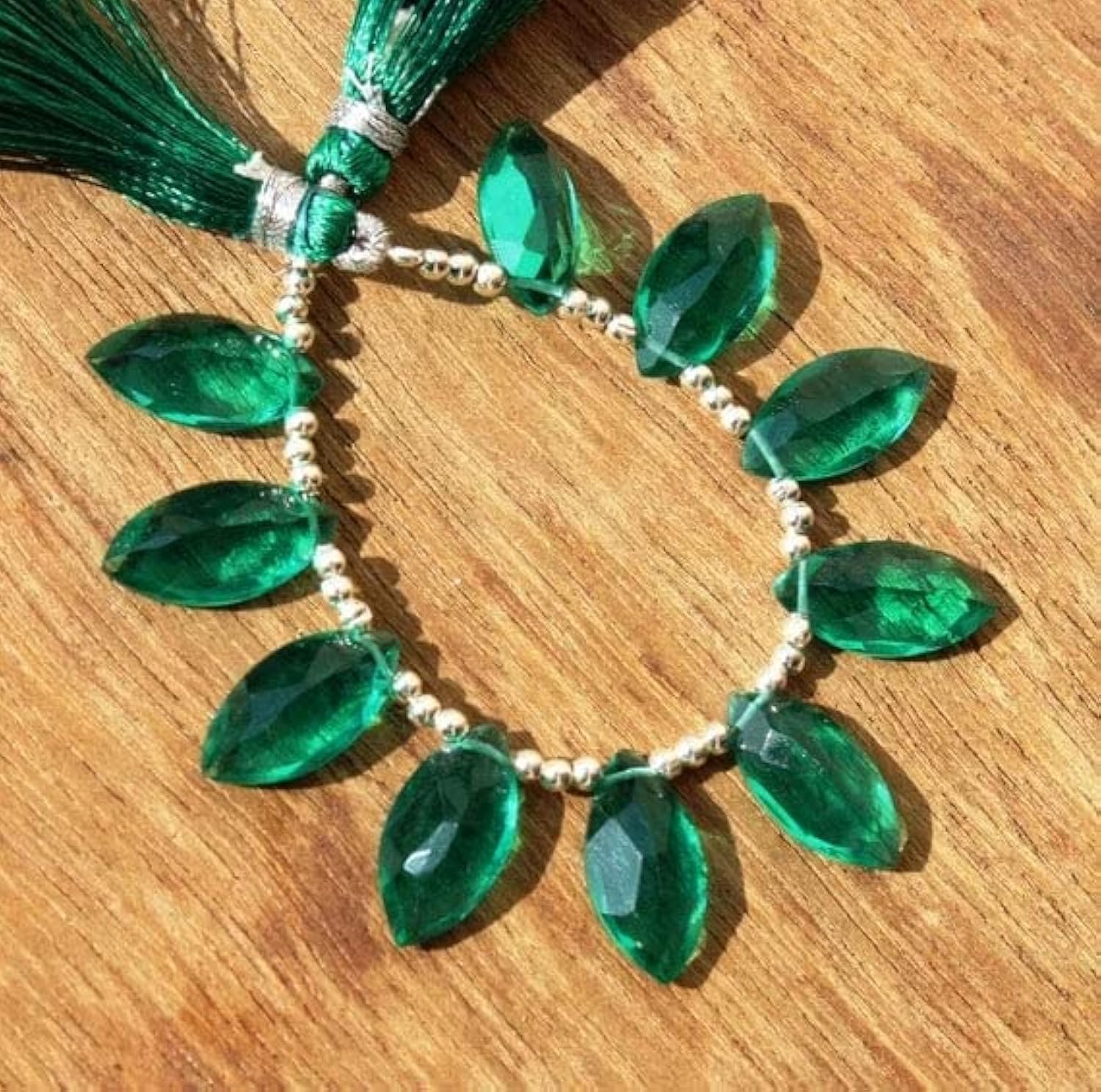 Quartz vert teal facetté en marquise 8x16mm pour création de bijoux