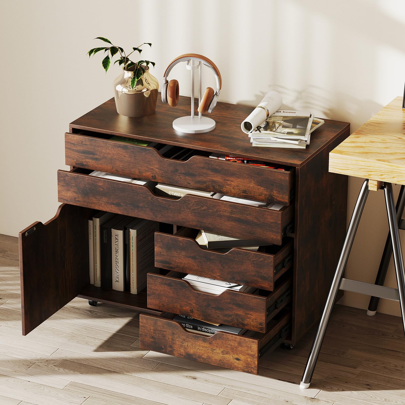 KOMFOTTEU Armadietto portaoggetti, 5 cassetti in 2 dimensioni, scatola portaoggetti mobile con armadio ad ante, mobile da ufficio, 5 ruote universali, 77,5 x 40 x 64 cm (industriale)