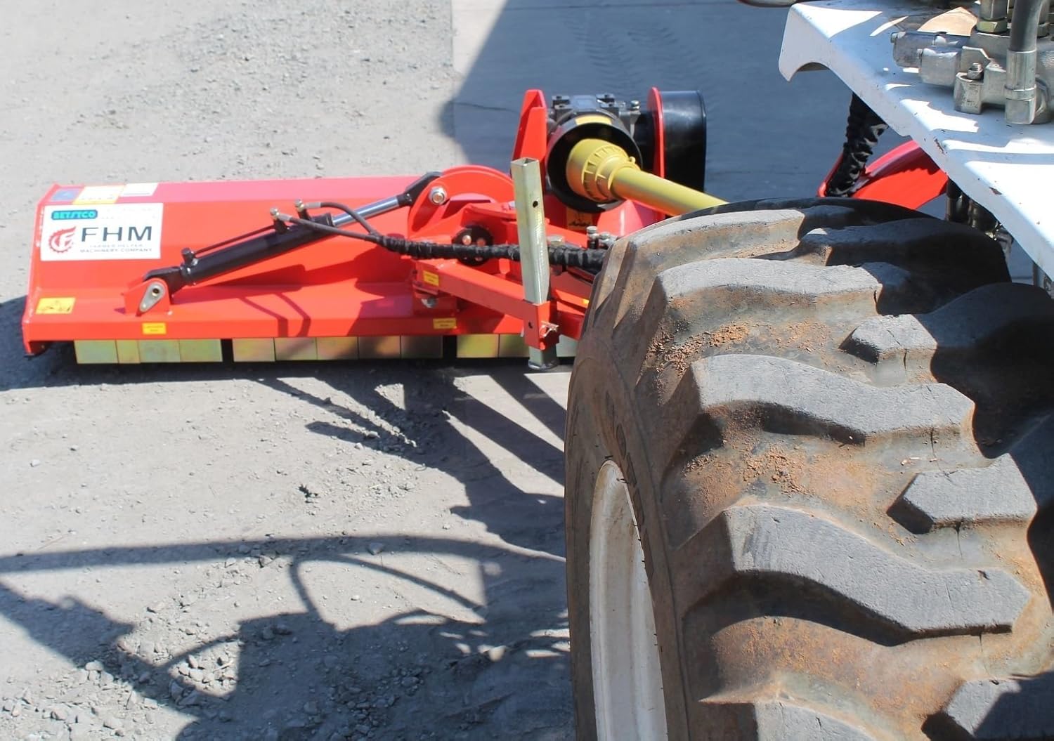 Farmer Helper 57" Ditch Bank Flail Mower Cat.I3pt 40hp~65hp (FH-AGL145) w/Hammer Blades Requires a Tractor. Not a standalone Unit.