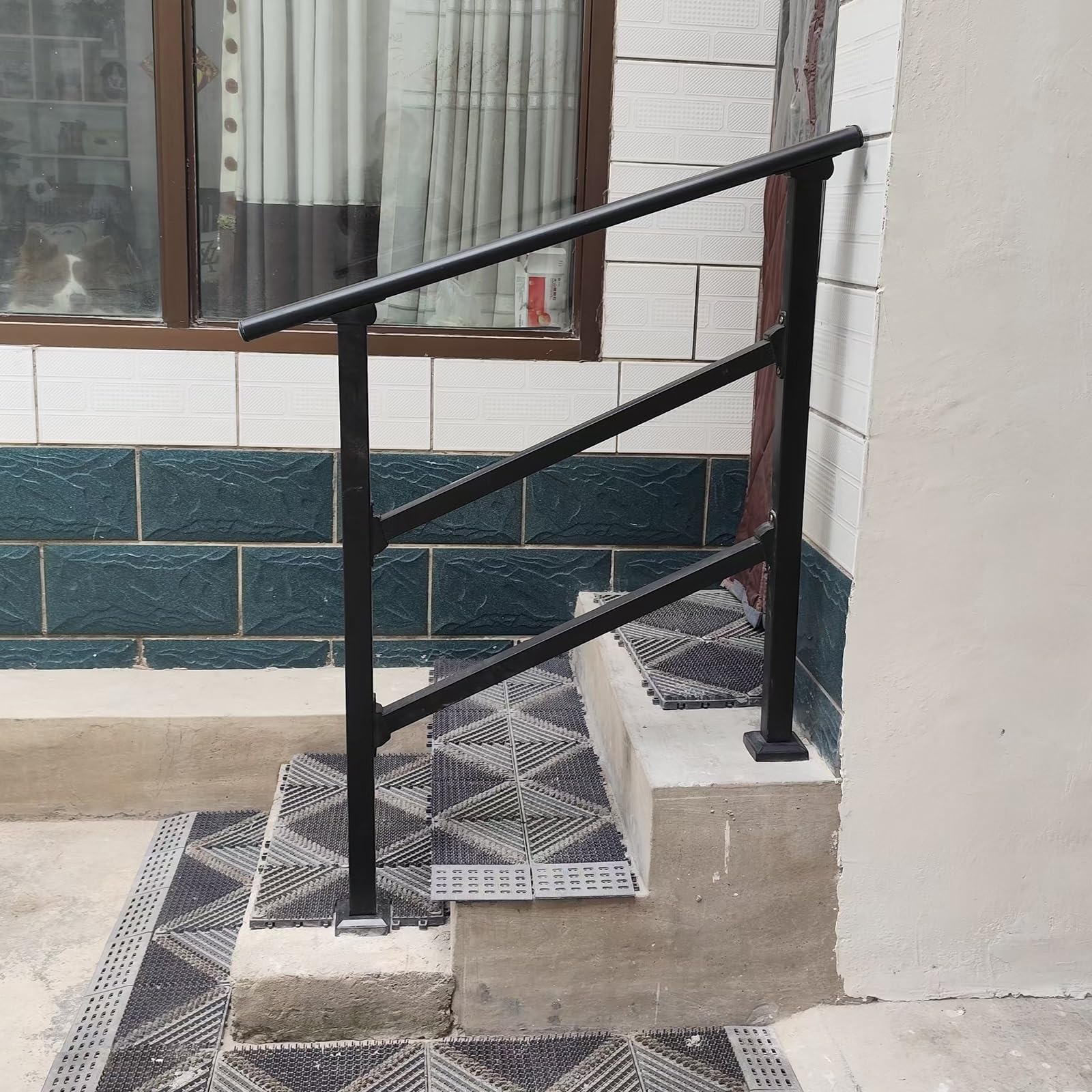 Main courante d'extérieur : protégez l'autonomie de vos parents aux escaliers