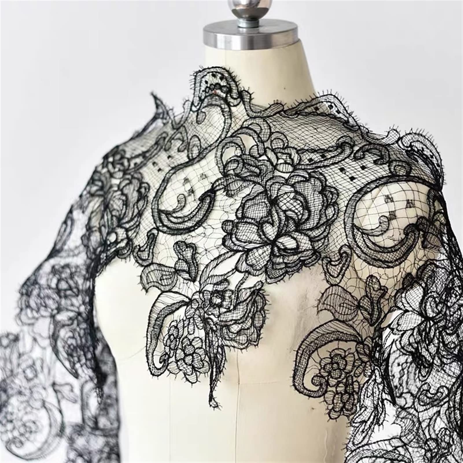 YUNSI Decorative Patches Embroidery Bud Lace Wedding Dress Children's Clothing Dress Curtain Hollow Dress DIY Accessories Handmade (Color : White)