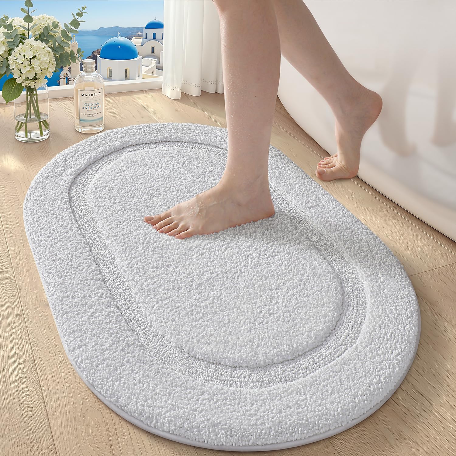 LUMI Oval Bathroom Rug White