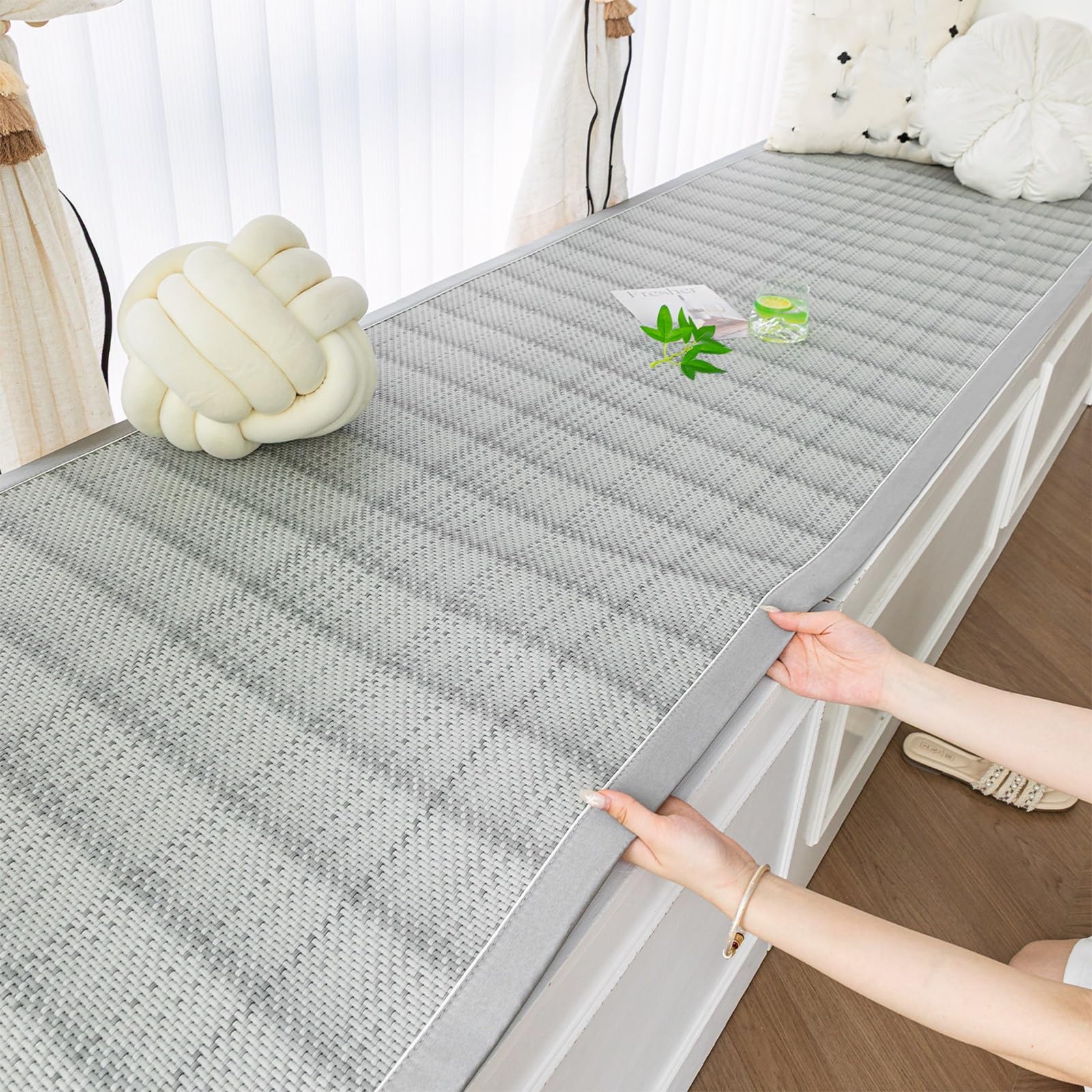 Tapis d'appui de fenêtre en rotin PE respirant anti-dérapant pour le salon