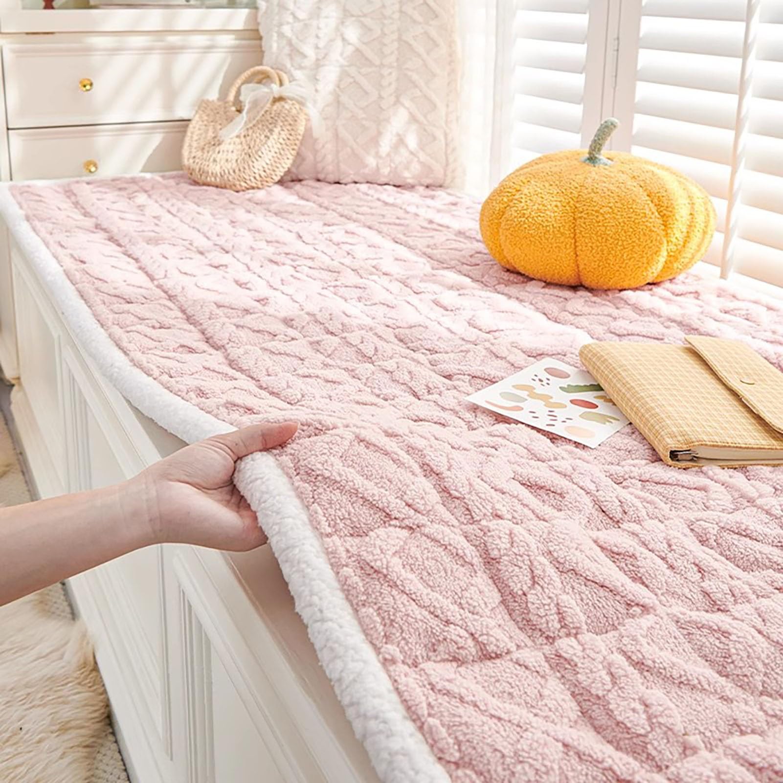 Tapis de rebord de fenêtre Style D pour créer un coin lecture chaleureux et confortable