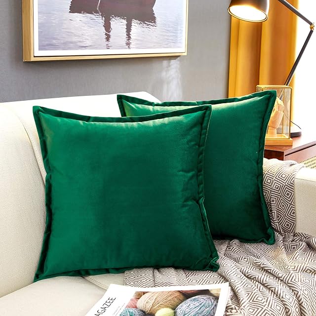 MERNETTE Pack of 2, Velvet Soft Decorative Square Throw Pillow Cover Cushion Covers Pillow case, Home Decor Decorations For Sofa Couch Bed Chair 18x18 Inch/45x45 cm (Dark Green)