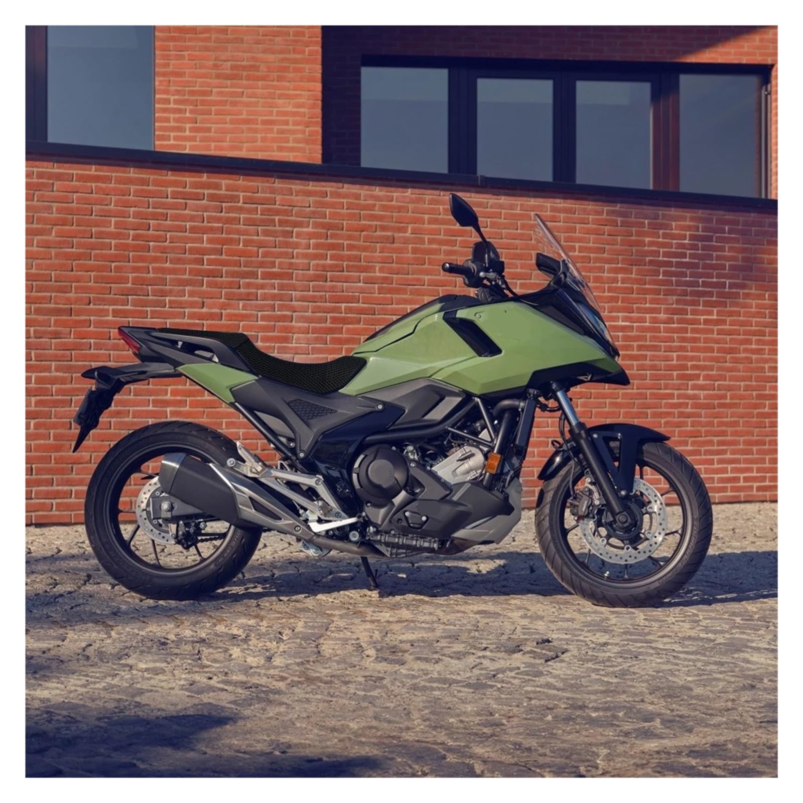 Motociclo Coprisedile Cuscino Per Hond&a NC 750X Coprisedile Per Moto Antiscivolo NC750X Maglia A Nido D'ape 3D Proteggi Cuscini NC750 X Sella In Tessuto Di Nylon 2025+