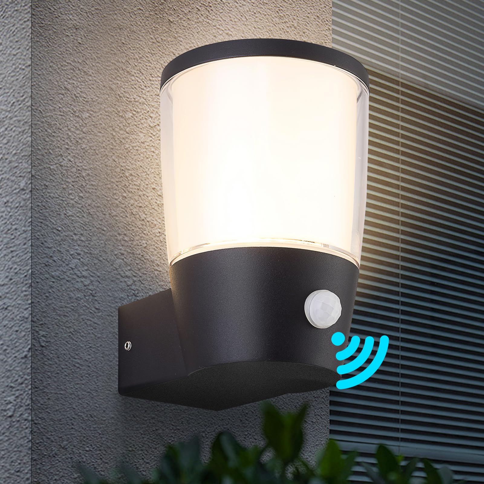 HARPER LIVING PIR Outdoor Wall Light