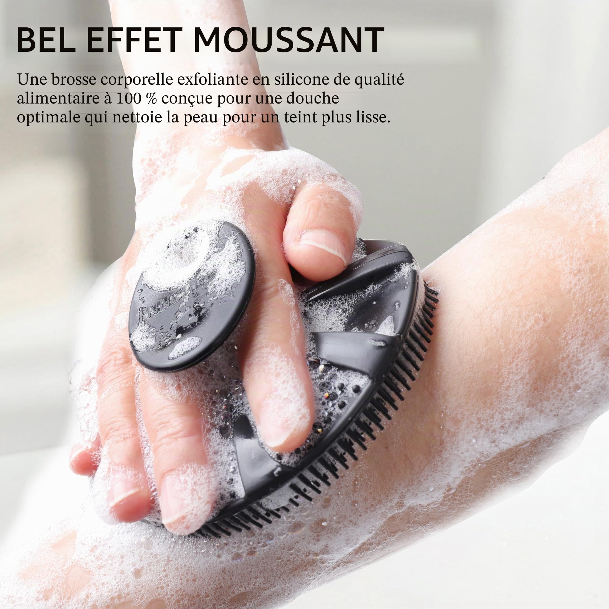 INNERNEED Brosse de douche en silicone souple de qualité alimentaire, exfoliante douce et moussante (noir)