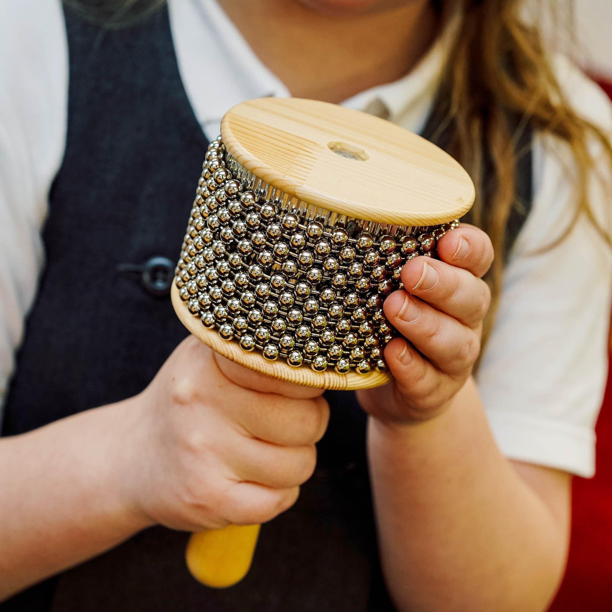 A-Star Cabasa Afuche Shaker con cuentas de madera - 9 cm de diámetro, mediano - Instrumento de percusión manual