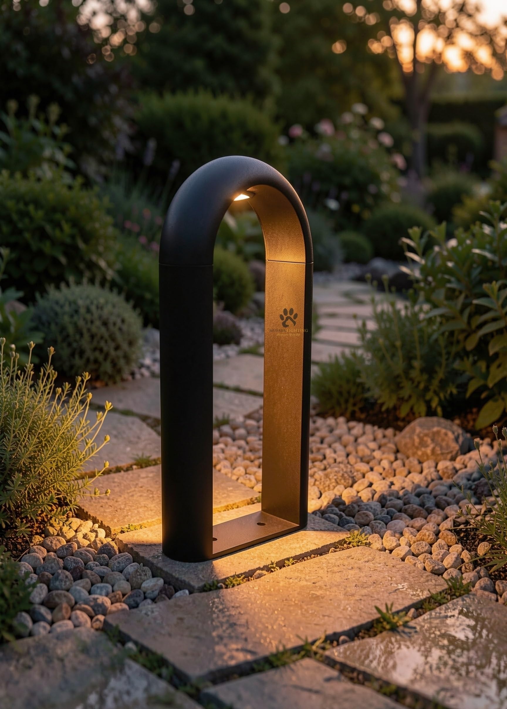 Mufasa 12 Watts Round U Shaped LED Bollard Rainproof Outdoor Lawn Lamp Modern Garden Post Pillar Driveway Pathway Landscape Light (Warm White) (2.4 Feet)-image-27