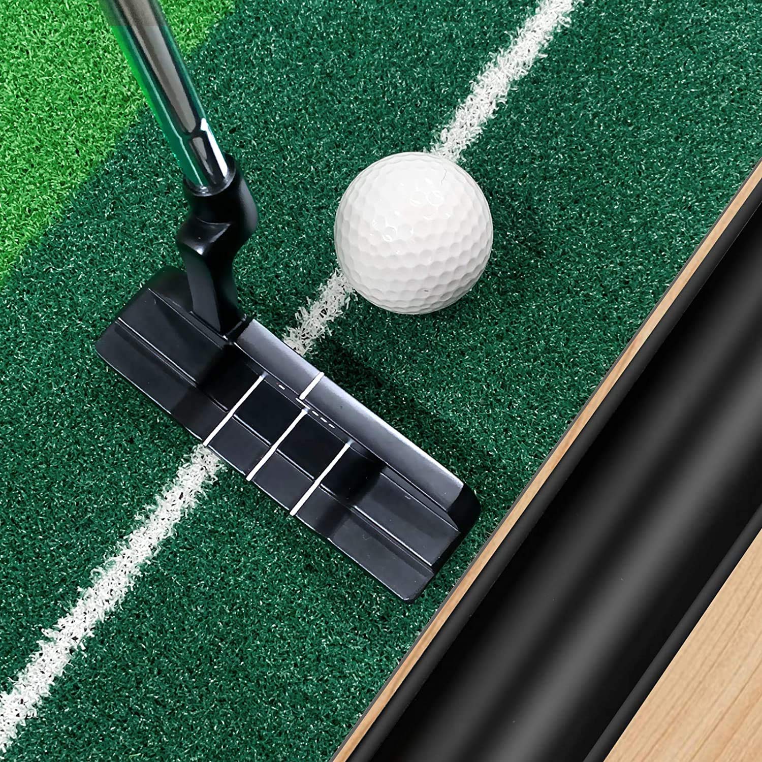 Profi Golf Puttingmatte mit Tragbarer Übungsmatte - Mini Putting Green für Zuhause, Büro und Gym - Inkl. Putter und 6 Bälle