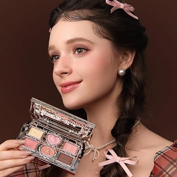 Flower Knows The Sweetie Bear 6-Color Makeup Palette, Soft Pink Peach