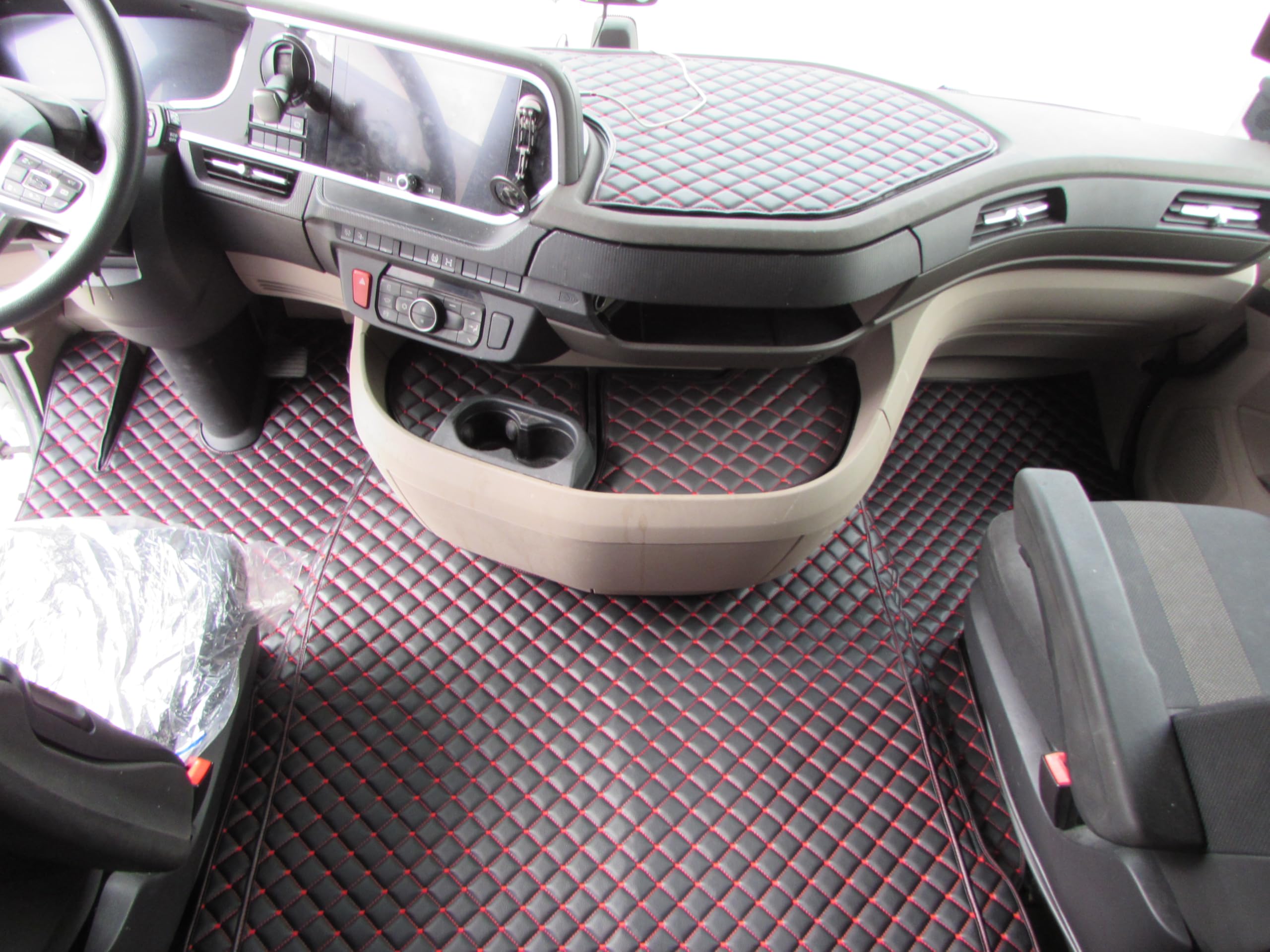 Weinsberg Carasuite 700 ME, automaat, 5 personen, euro 6