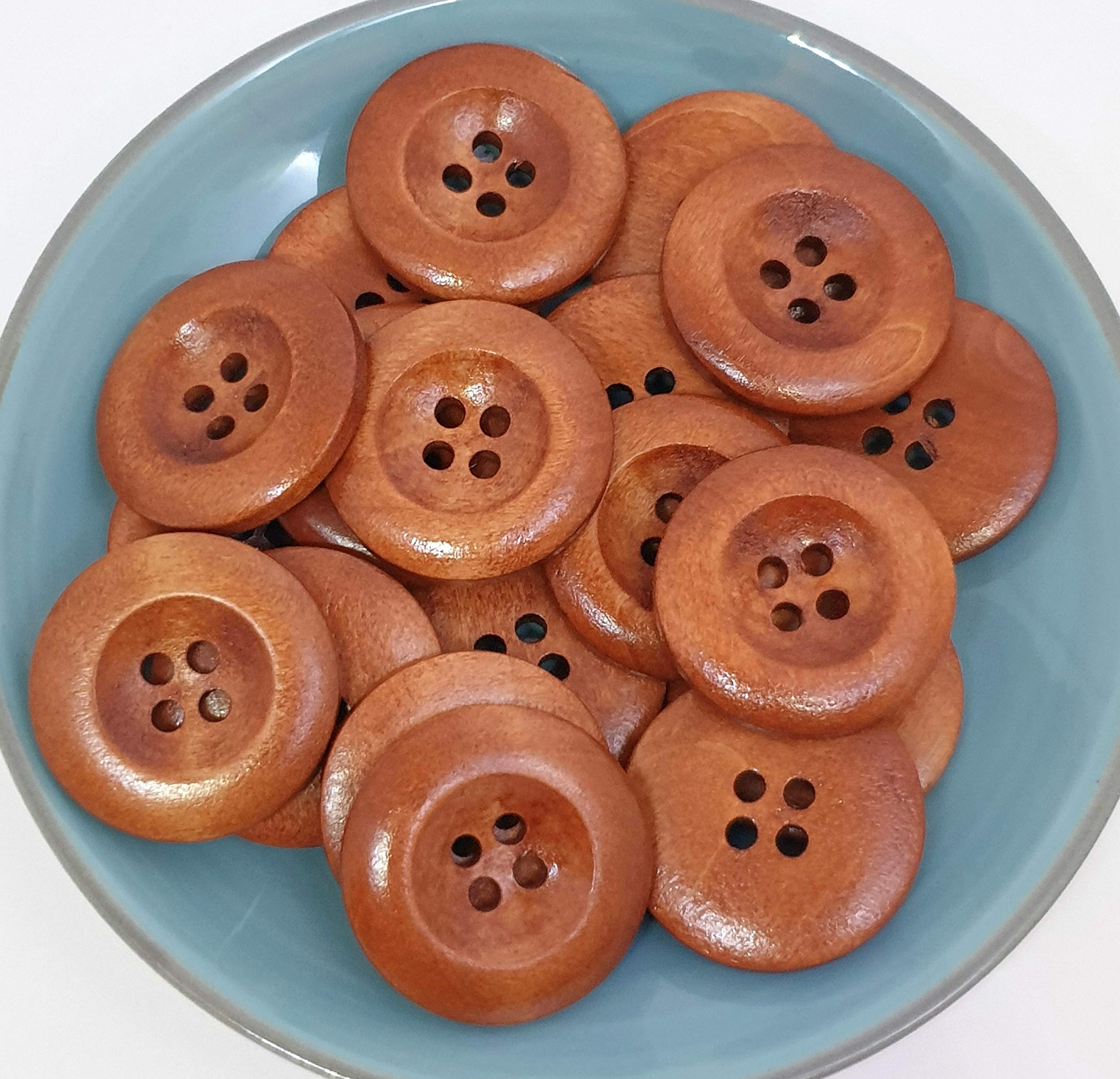 MajorCrafts® 24pcs 25mm Ginger Brown Deep Circle Design 4 Holes Round Wooden Large Sewing Buttons Needlework Embellishments