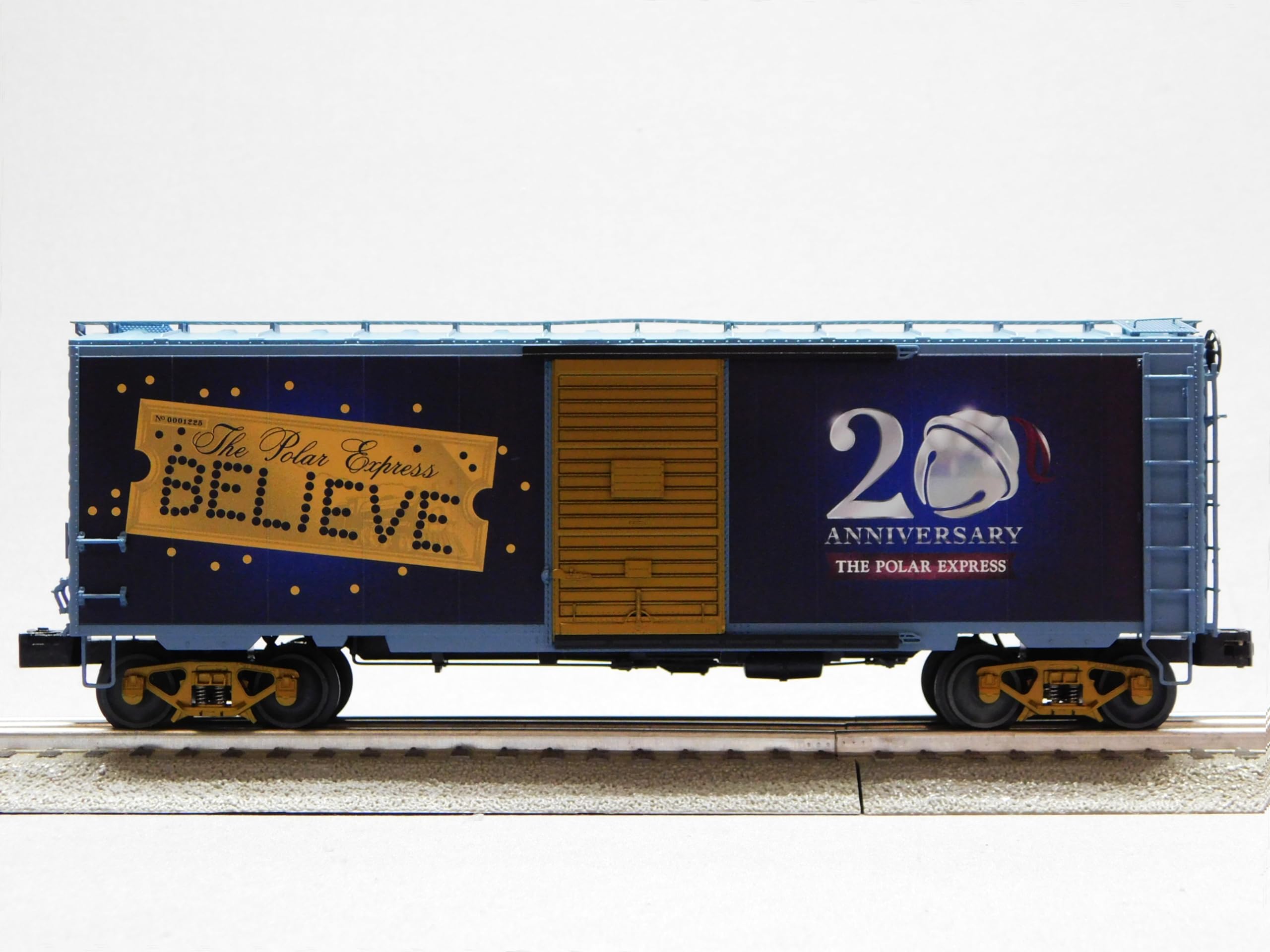 Lionel Polar Express 20TH Anniversary Bell Sounds PS1 BOXCAR O Gauge 2426790