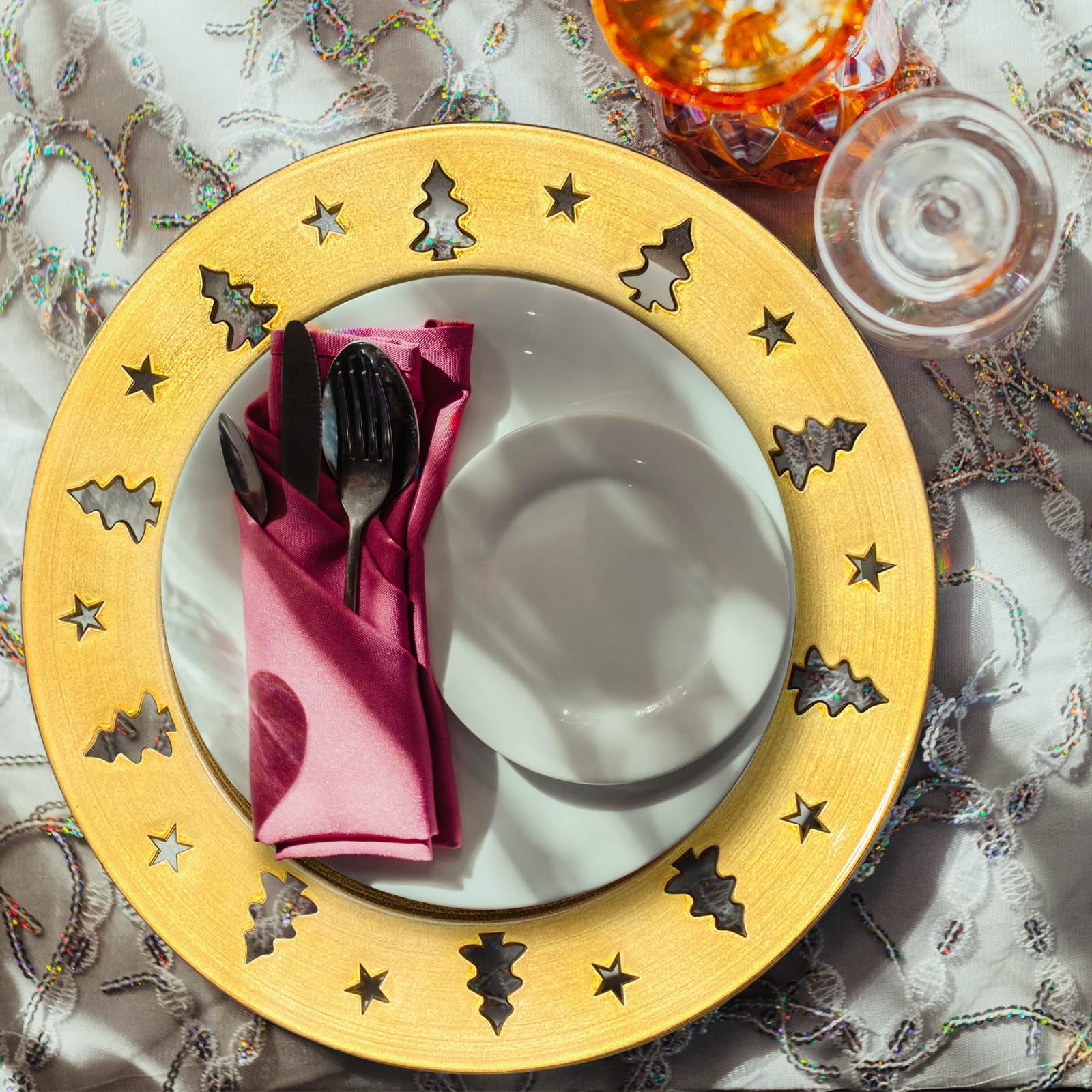 Platos de carga dorados para árbol de Navidad, reutilizables, calados, decoraciones de fiestas, cargadores redondos para platos de cena, elegantes centros de mesa, paquete de 6