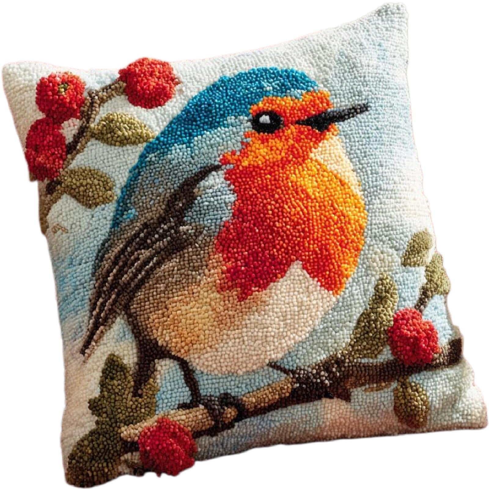 ZUHK Latch Hook Pillow Kit 43x43cm- Pre-Printed Animal Pattern, DIY Craft for Adults and Beginners,fit for Home Sofa Decoration (Robbin)