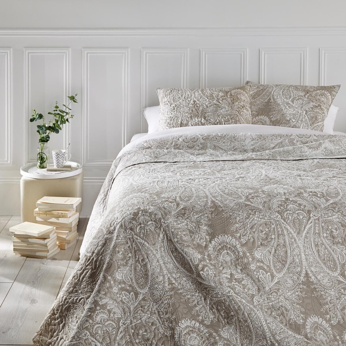 Tagesdecke + 2 Kopfkissenbezüge Marie Leinen – 260 x 240 cm – Atmosphera Designer