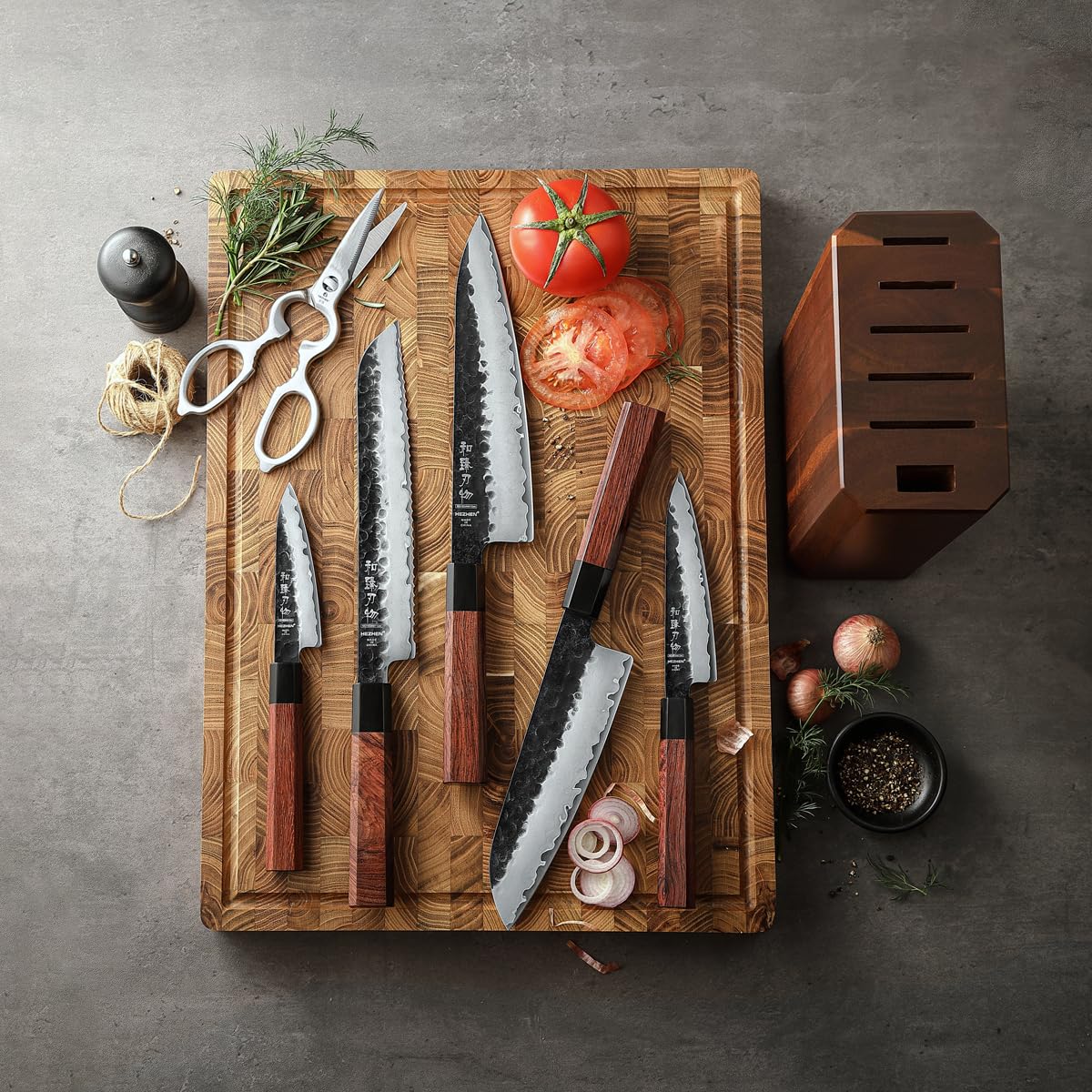 HEZHEN Set di Coltelli da Cucina Ceppi Portacoltelli, Coltello Santoku Stile Giapponese Coltelli da Chef, Forbici da Cucina Blocco Coltelli in Legno di Acacia