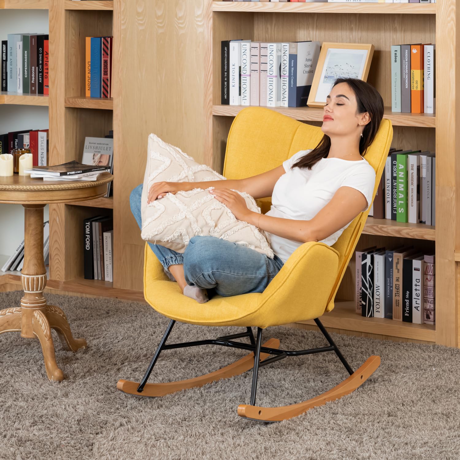 MEUBLE COSY Silla Mecedora Sillón de Relax Especial Lactancia Butaca Acolchada con reposabrazos, Respaldo Alto, de Tela con Patas de Madera Metal, para salón, Dormitorio, Amarillo