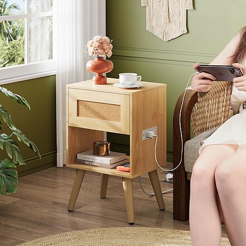 Miniatura 4 de WLIVE Mesita de noche de ratán con estación de carga, mesita de noche bohemia, mesa auxiliar de dormitorio pequeña, mesa auxiliar con cajón y