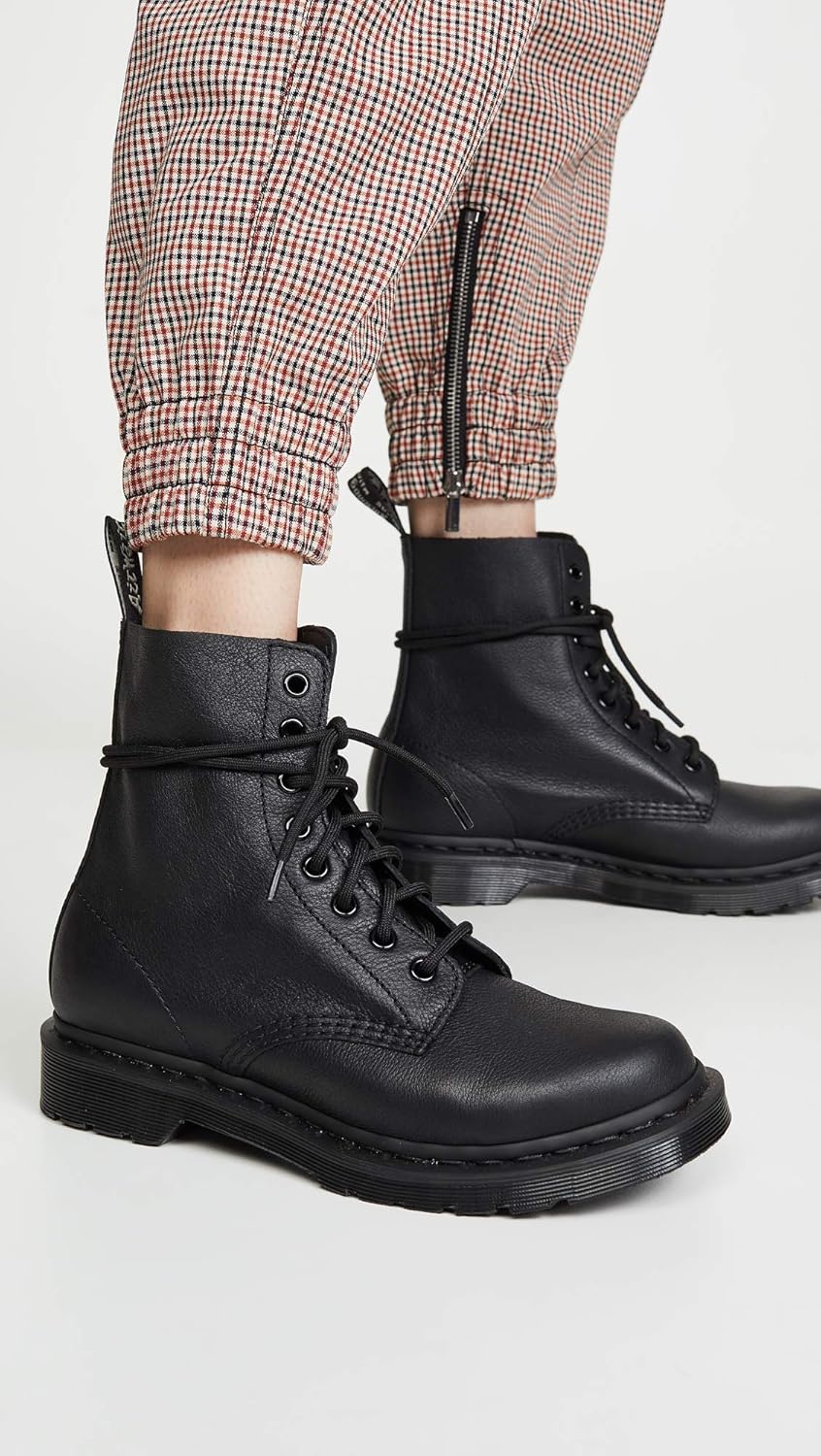 Dr. Martens Women's Military Boots Combat, Black Virginia, 5.5