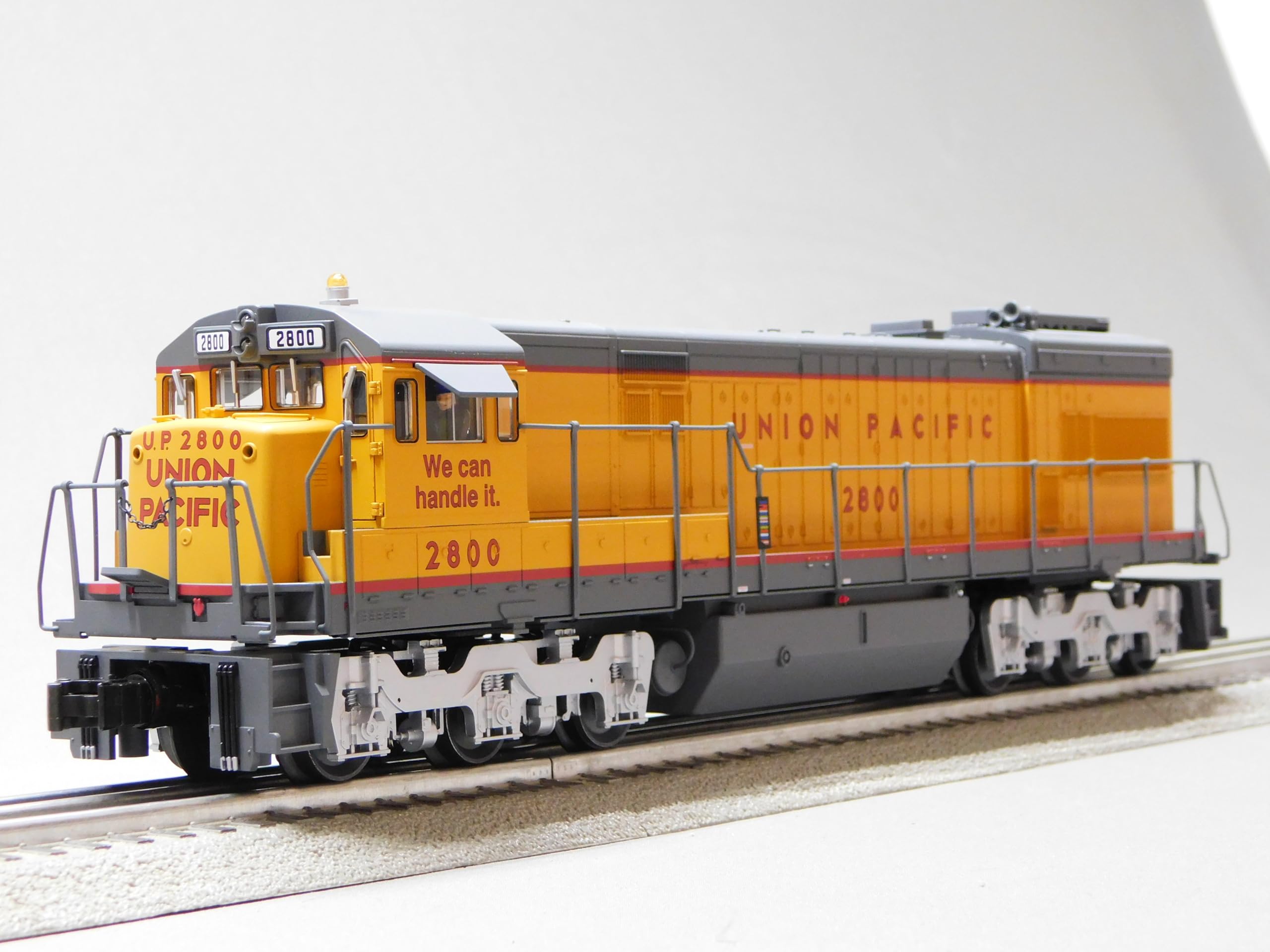 Lionel Union Pacific Legacy U28C Diesel Engine #2800 O Gauge 2433791