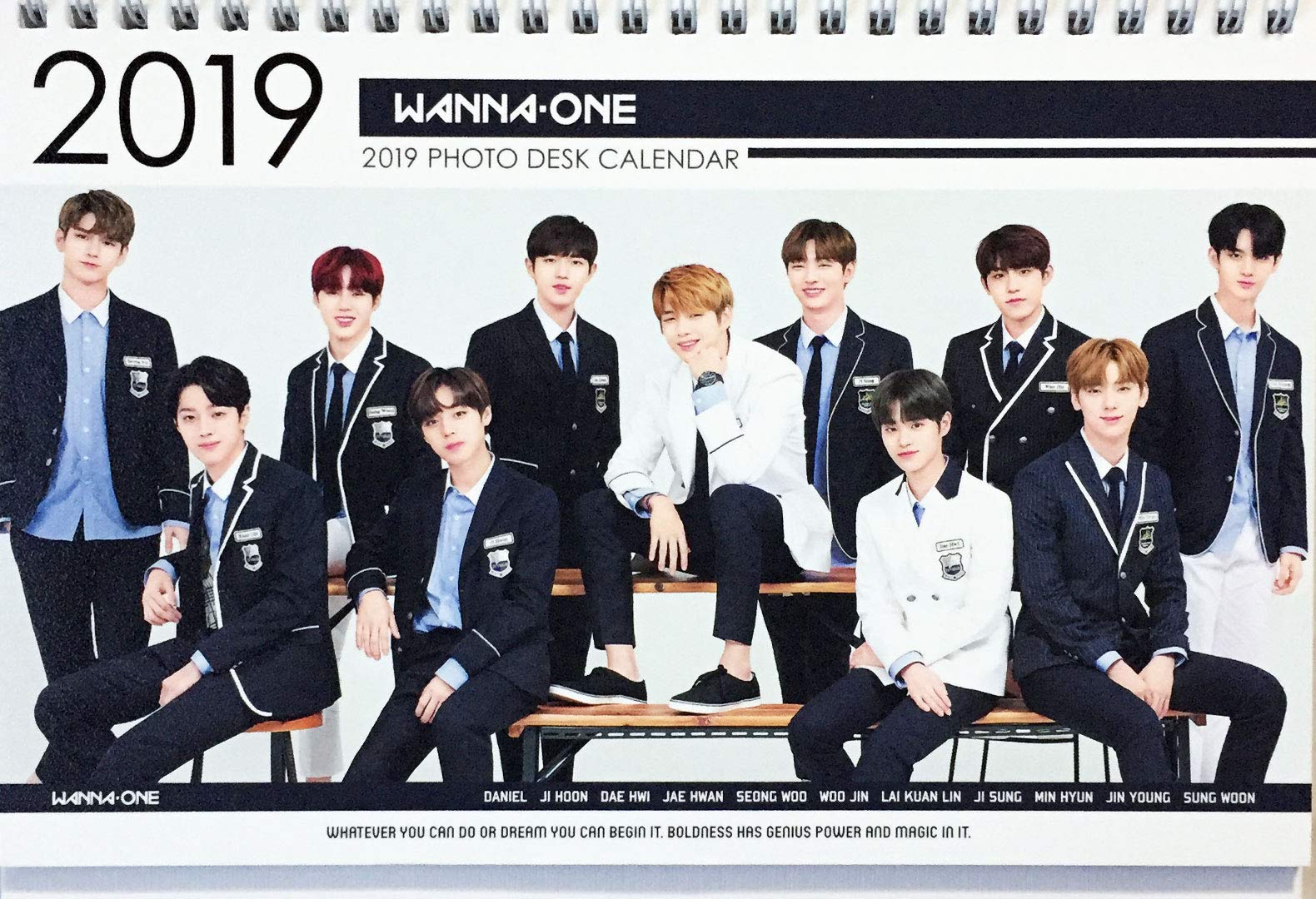 Amazon.co.jp: WANNAONE ワナワン WANNA ONE 2019年 2020年 (平成31年