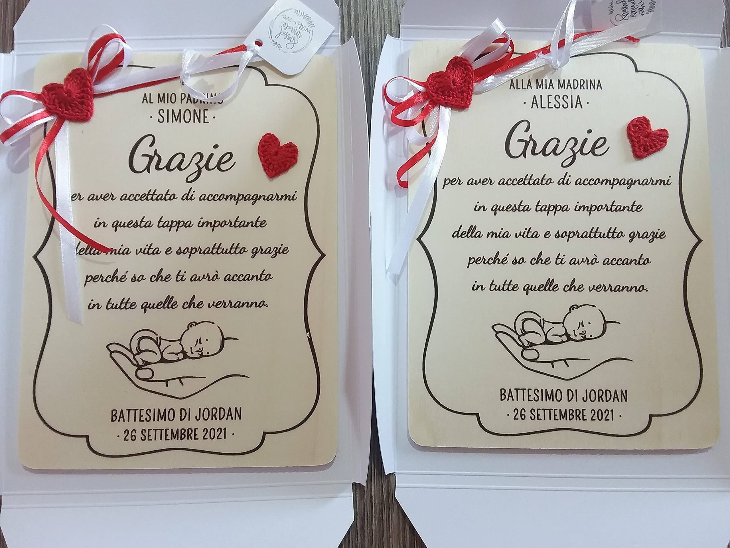 Crociedelizie, targa targhetta tavoletta ricordo ricordino per madrina padrino battesimo cresima idea regalo ringraziamento personalizzata nome e data completa di scatola regalo in omaggio