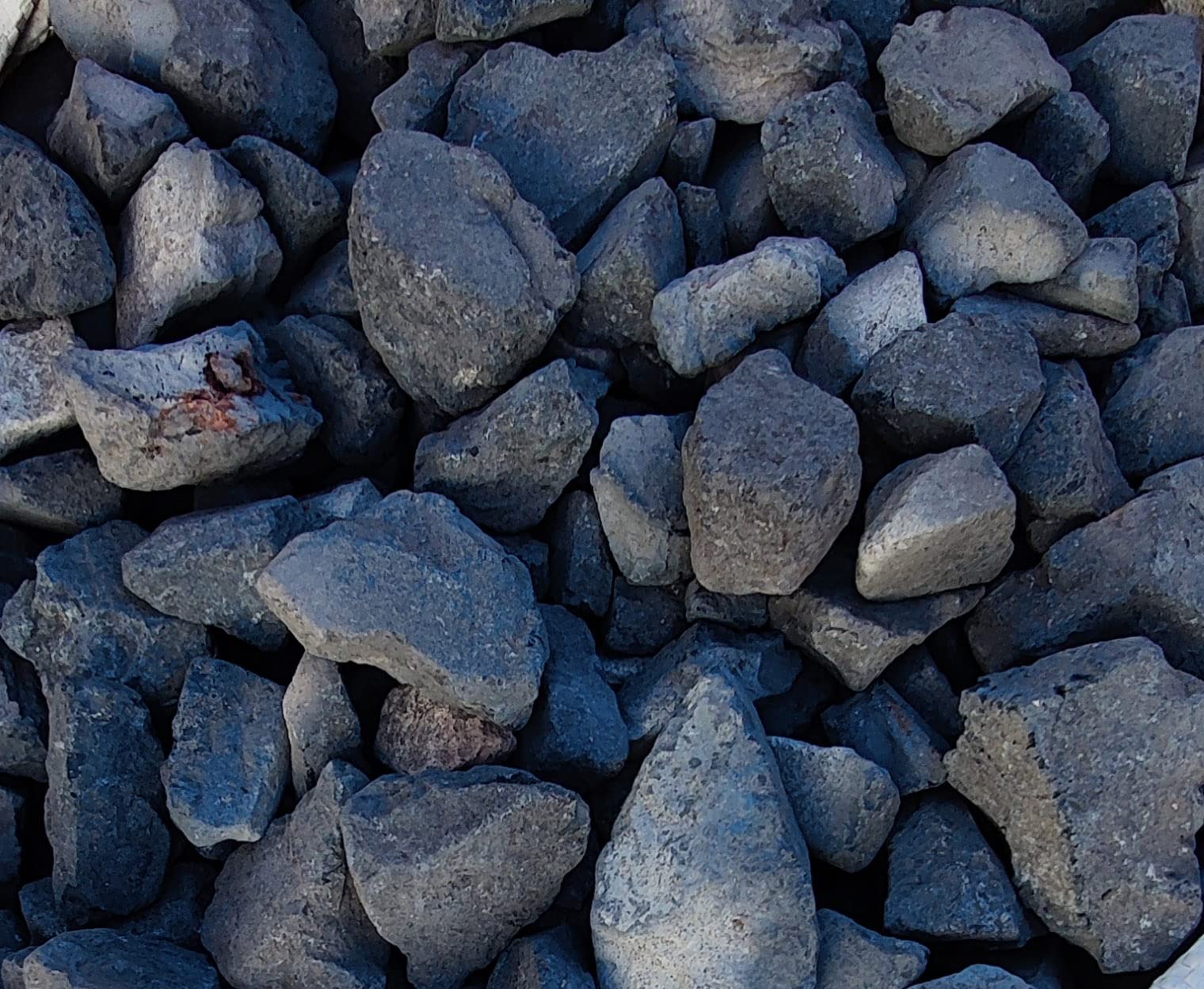 VRINDAVANBAZAAR.COM Blackhall Clay, 1 kg - Natural, Non-Toxic Clay for Pica Lovers, Safe for Consumption, Ideal for Snacking