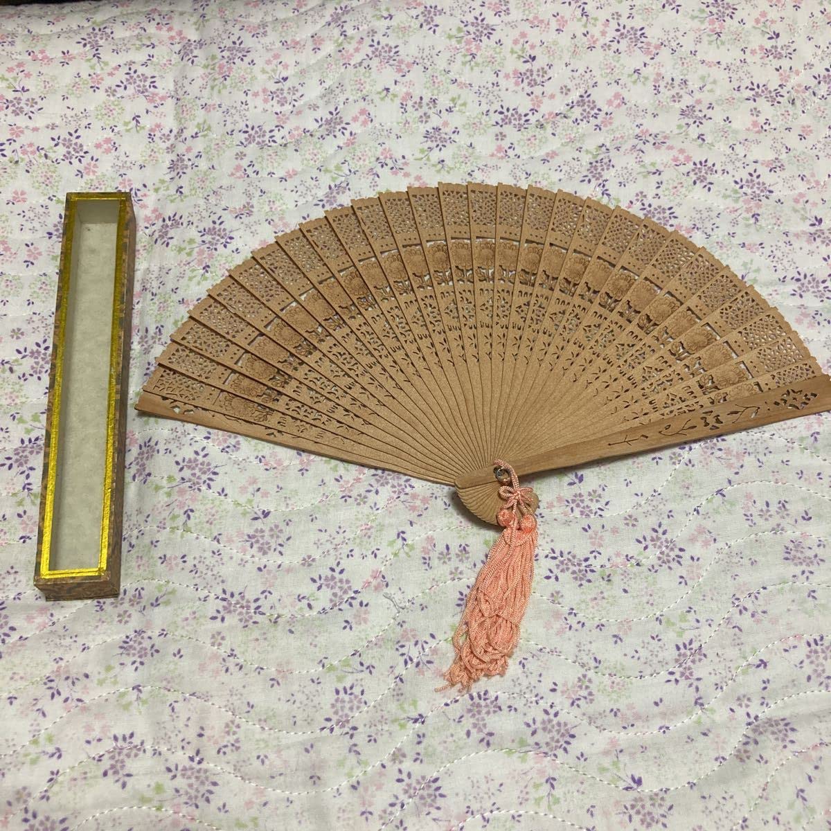 白檀扇子 白檀扇子 インドネシア産白檀 檀香扇 XS122-01 20cm | 工芸扇子