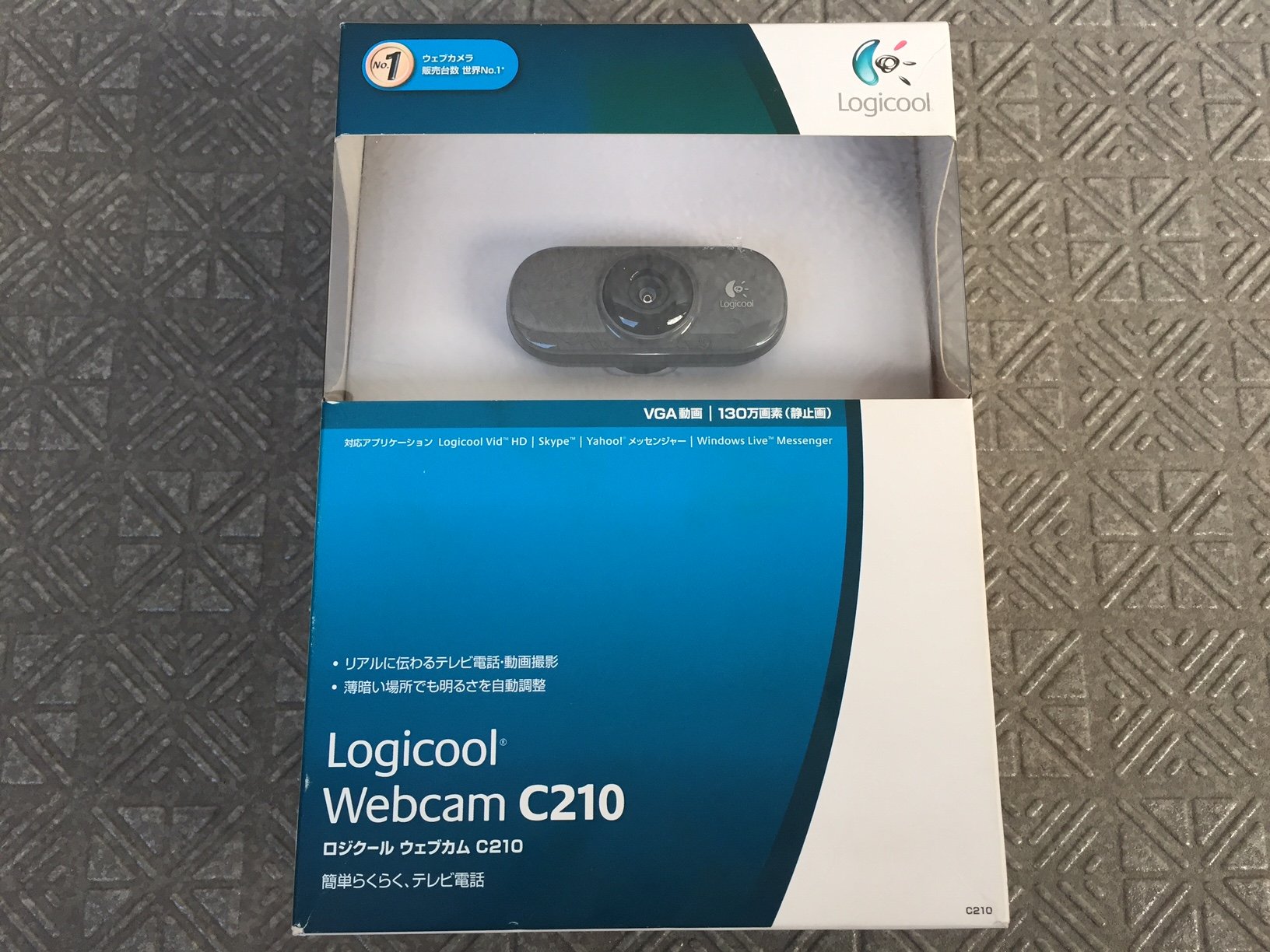 Amazon.co.jp: LOGICOOL ウェブカム 30万画素 C210 : パソコン・周辺機器