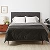 Amazon Basics Wende-Steppdecke, Mikrofaser, 140X200cm, Grau/Schwarz