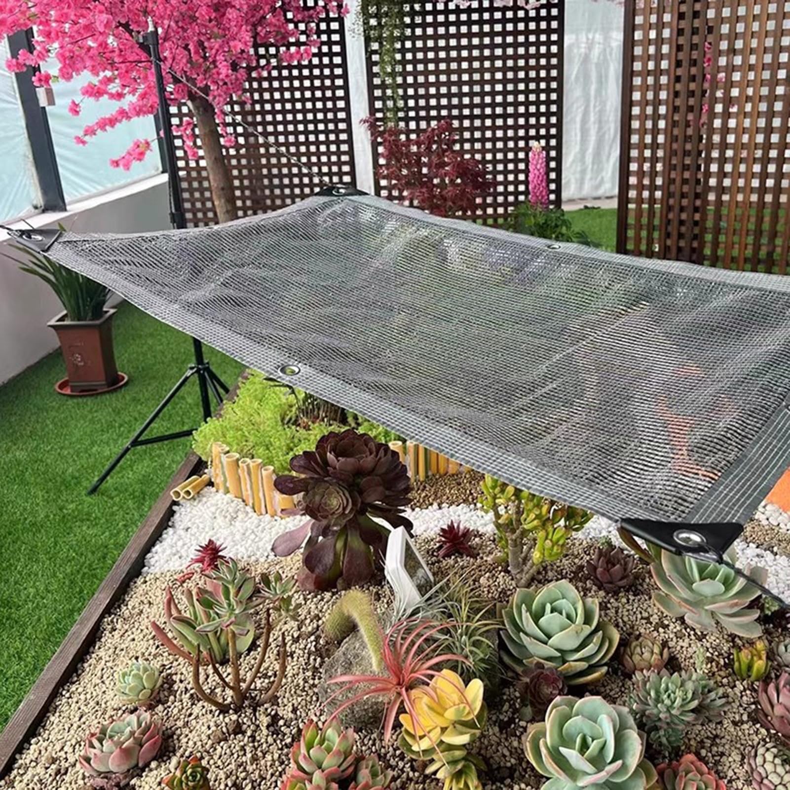 Hochwirksames Sonnenschutztuch aus Aluminiumfolie, 55 % Sonnenschutz, ideal für Balkon, Sukkulenten und Blumen. Halten Sie Ihren Garten im Freien kühl und schattig mit diesem Sommer-Sonnenschutznetz.