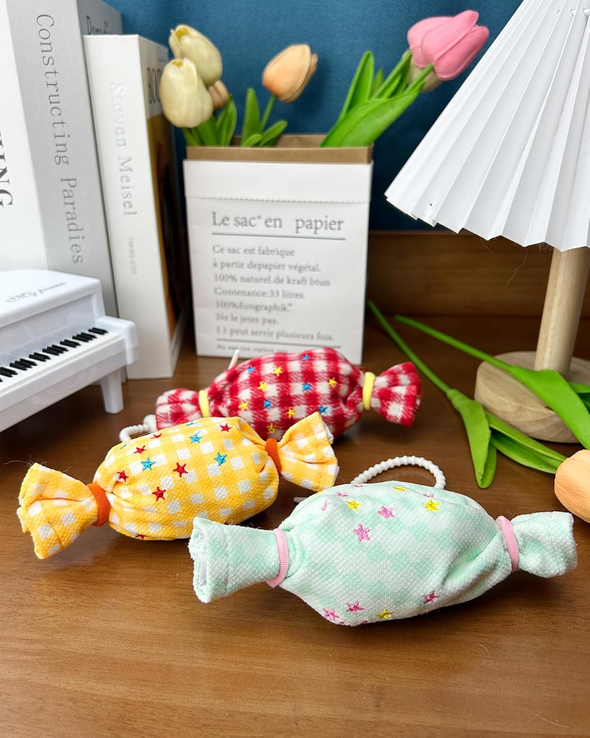 Cute Small Change Pouch Coin Purse with Zipper Mini Backpack Keychain for Women (Red)