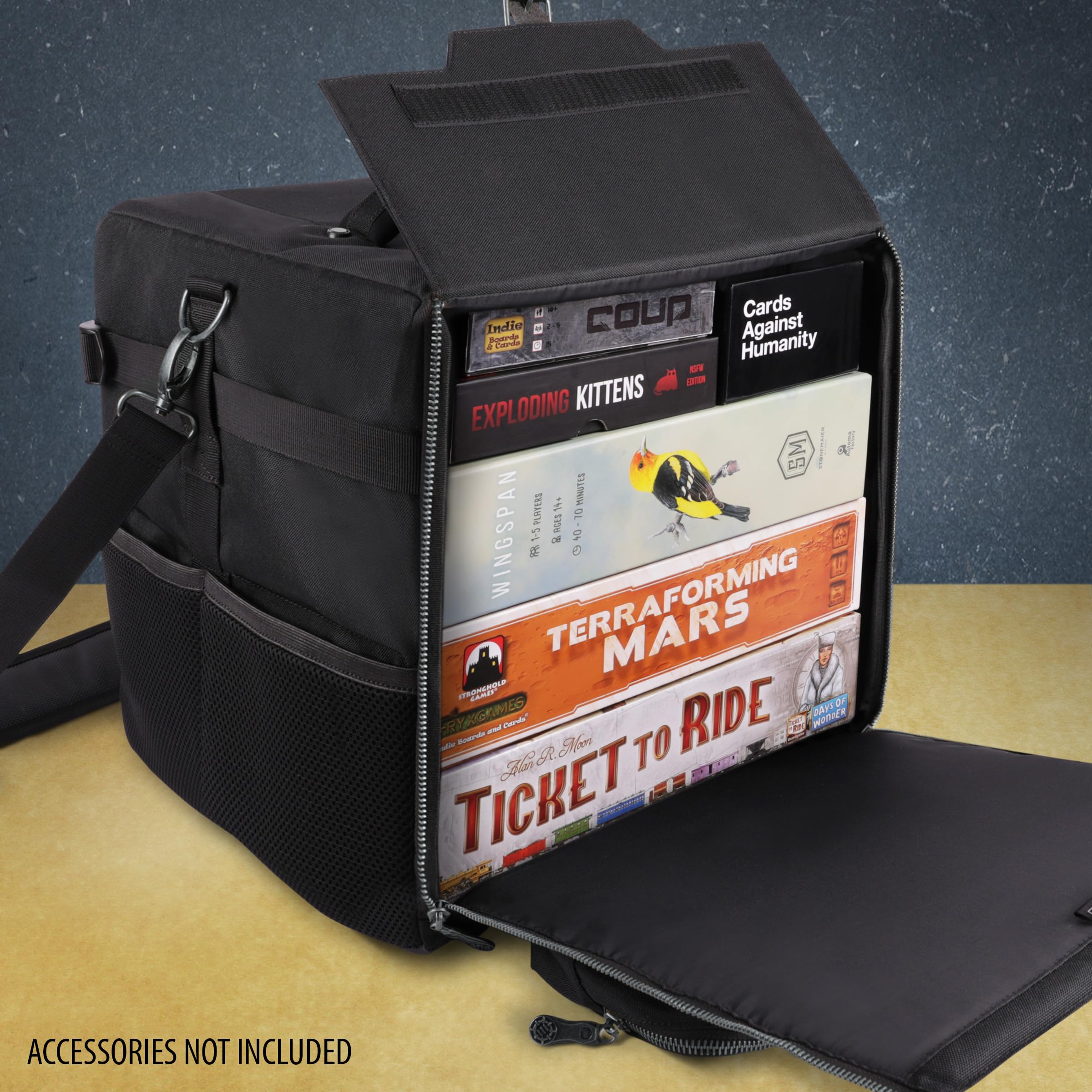 ENHANCE Bolso de Hombro Juegos Mesa - Edición de Coleccionista con Correa el Hombro y Bolsillos Accesorios Como Dados, Cartas y Más - Estuche Reforzado que Protege tus Juegos Mesa (Dragón Negro)
