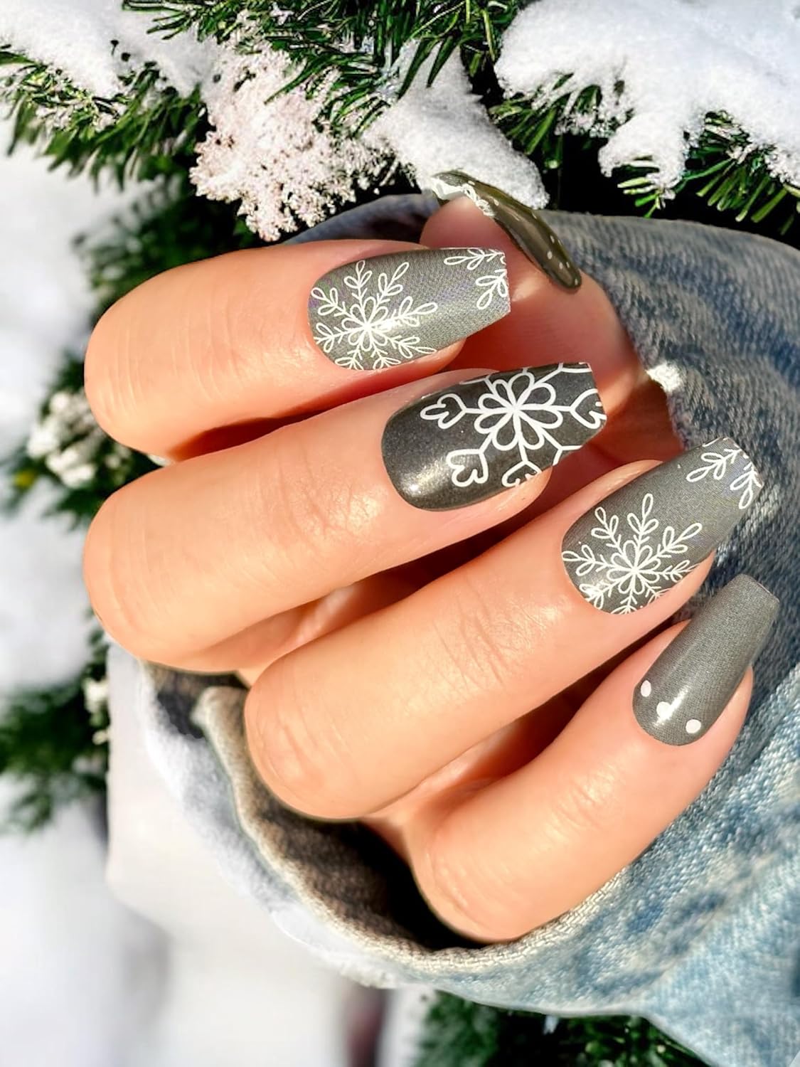 TOUGH GIRLS | Nail Polish Strips w/Application Accessories - No UV/LED Lamp Required (Holiday | Midnight Flurries) image 2