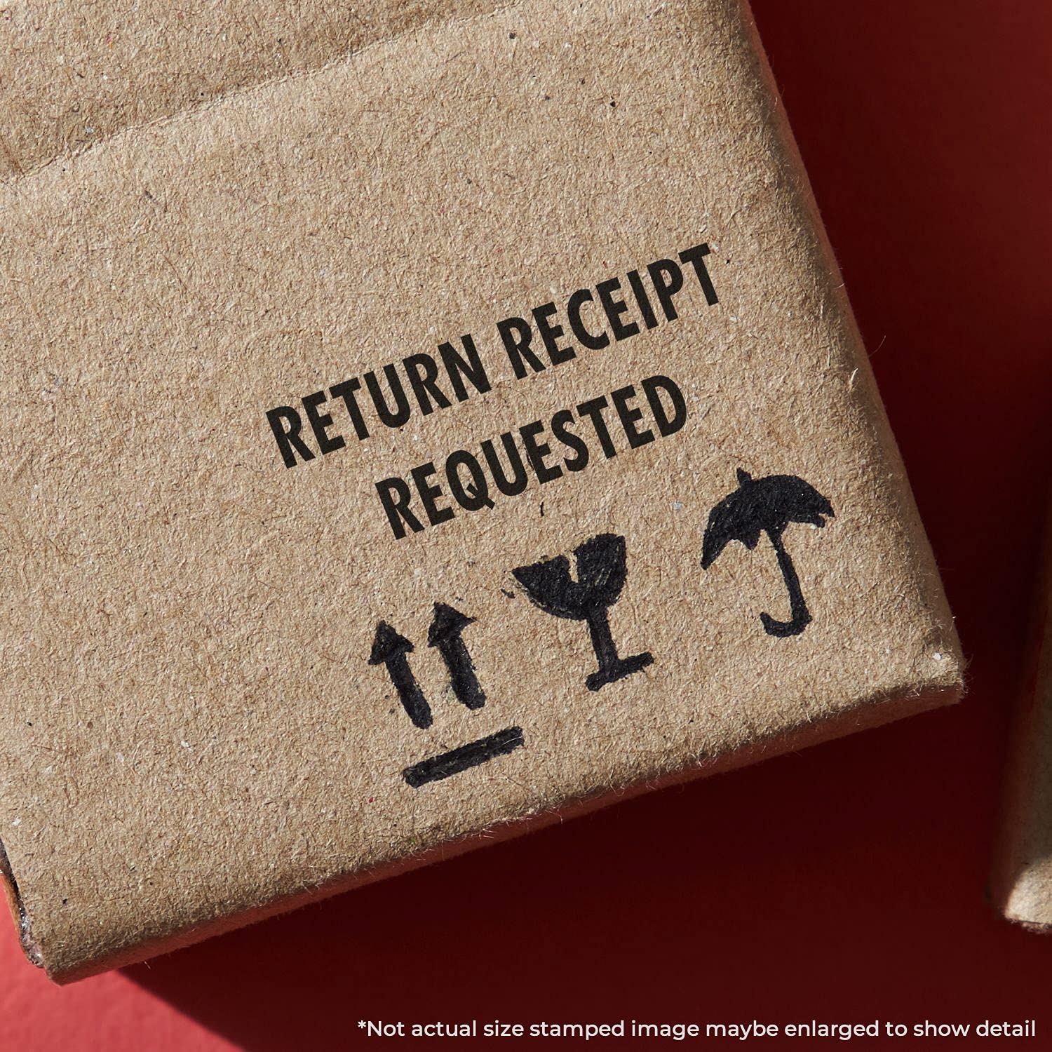 Tampon en caoutchouc Return Receipt Requested type encreur traditionnel bois