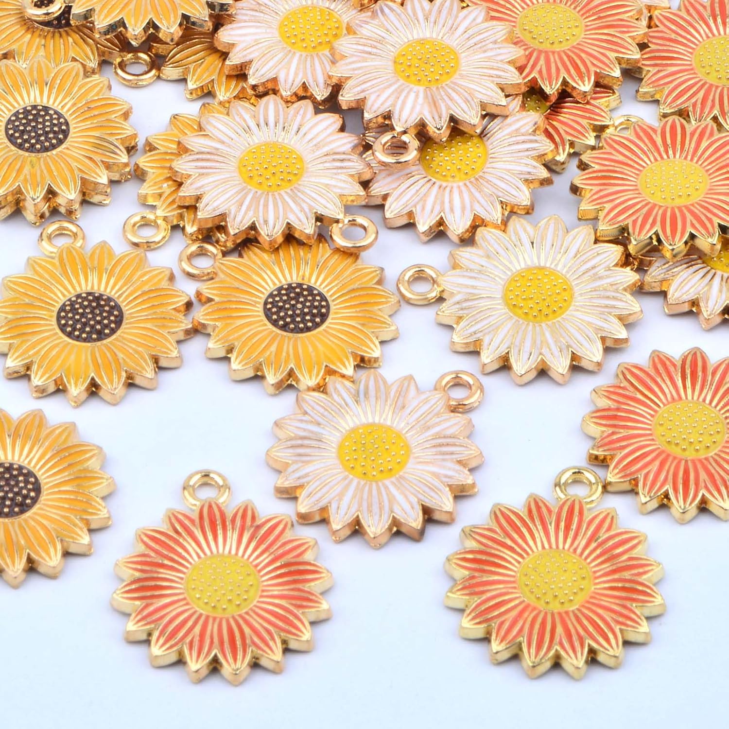 30 Pieces Alloy Enamel Sun Flower Shape Charms Lovely Daisy Flower Sunflower Dangle Pendants Craft Supplies for DIY Necklace Bracelet Earrings Jewelry Making, 3 Colors
