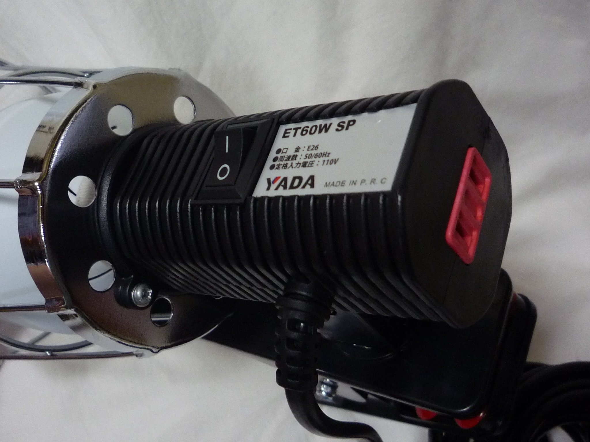 ECOトルネード 大型クリップ付ランプ 60W本体+替球2個セット ECOトルネード 大型クリップ付ランプ 60W本体+替球2個セット