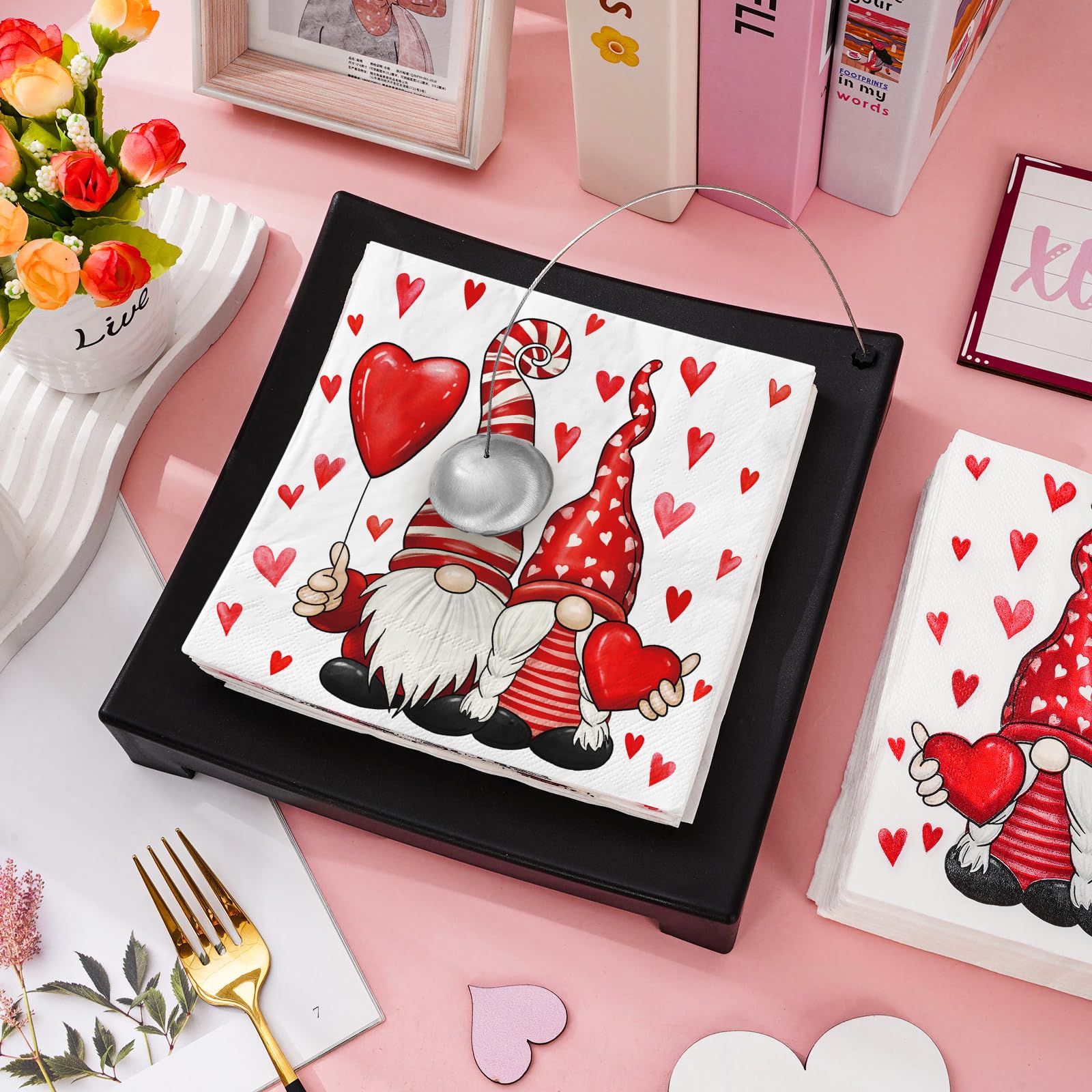 80 Sets De Table Jetables En Forme De Cœur Pour La Saint-Valentin - Papier Résistant - 26x30 Cm - Idéal Pour Décoration De Table, Mariage, Anniversaire Ou Dîner Romantique
