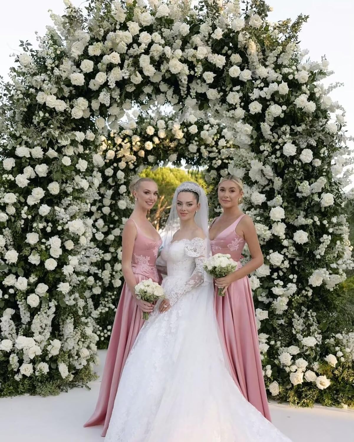 Embroidery Appliques Bridesmaid Dresses Ruched Corset A-Line Satin Wedding Guest Formal Gowns