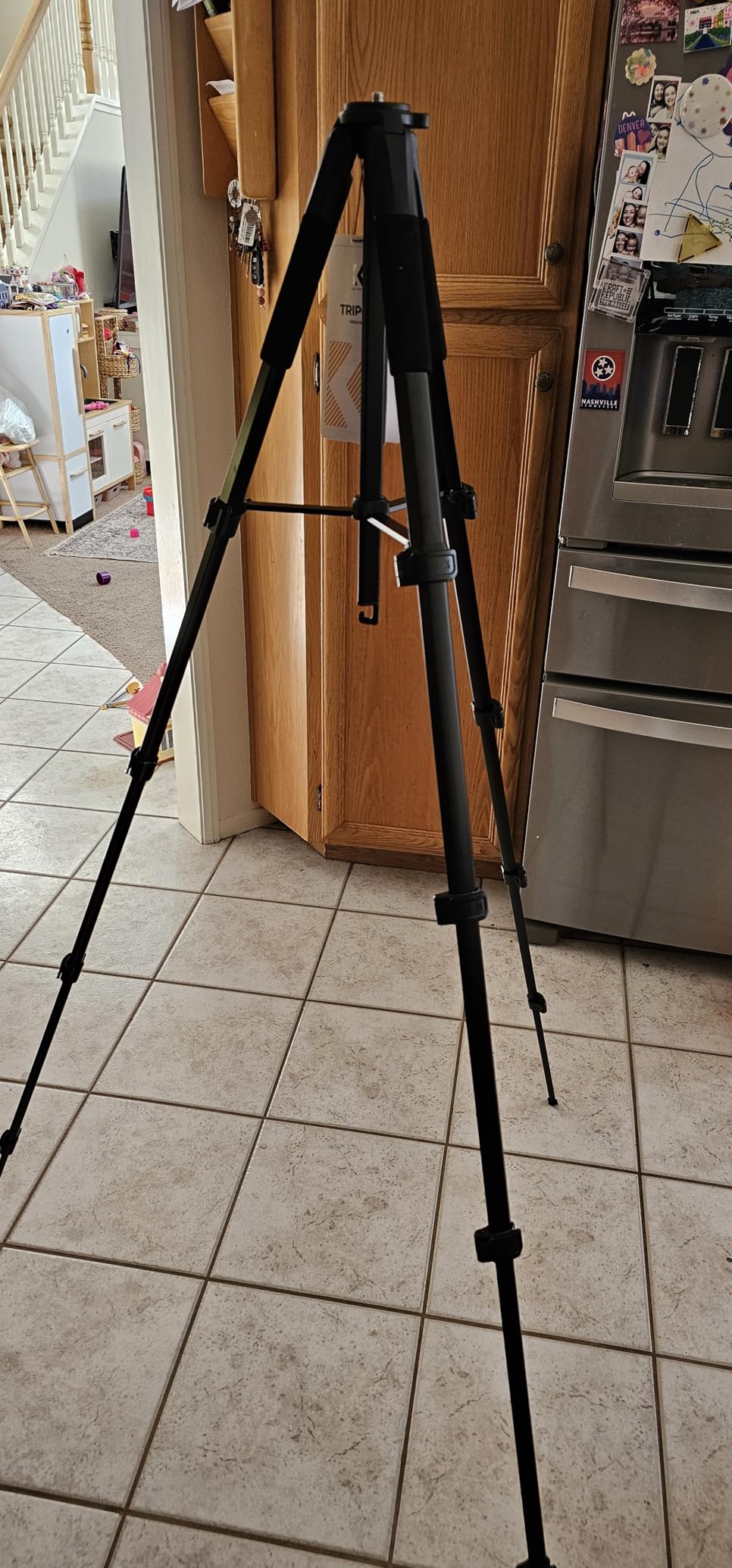 Lots of great accessories, easy to collapse and store. Lightweight design.