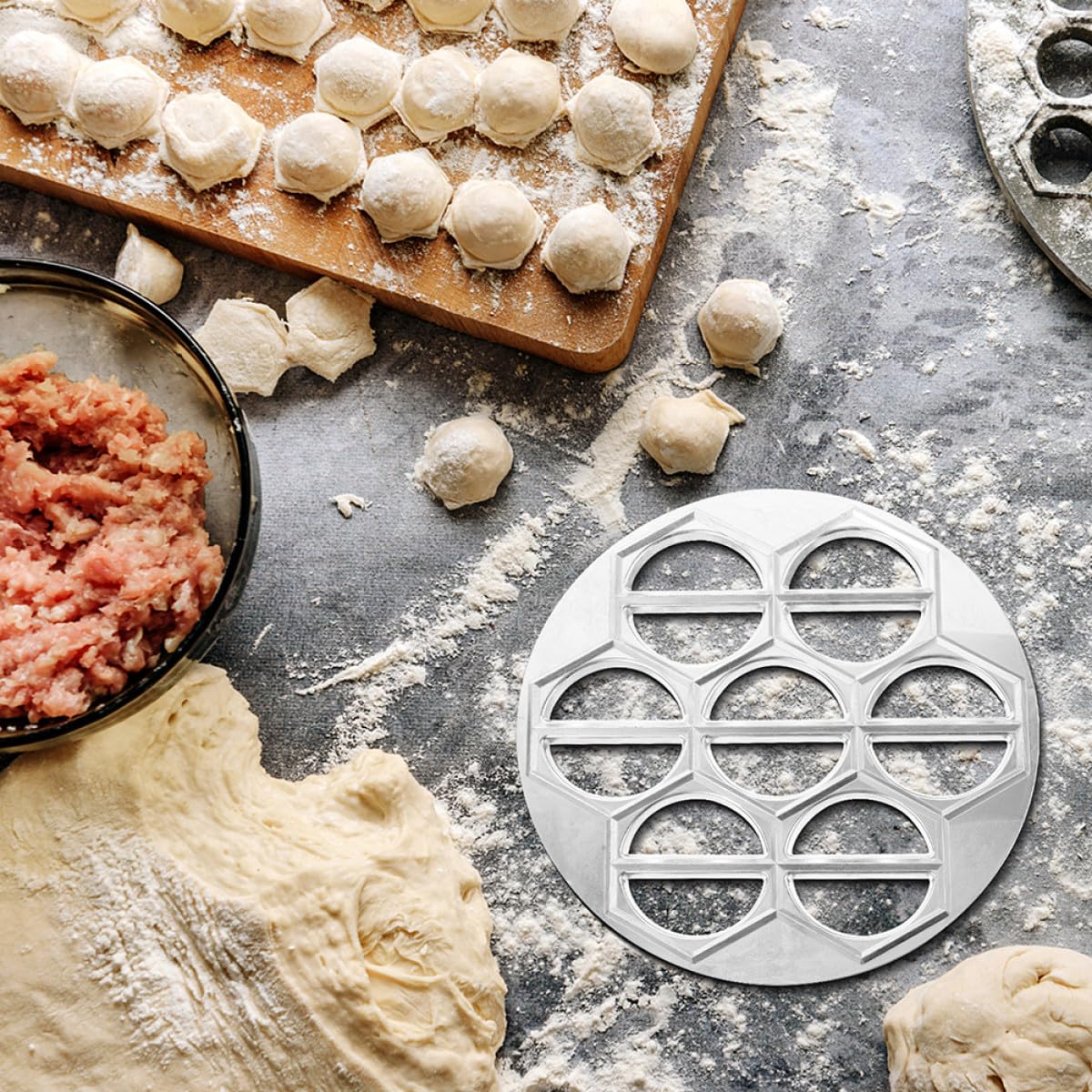 Set di Stampi per Gnocchi in Lega di Alluminio, Pressa per Ravioli 2 Pezzi 37 e 7 Fori, Utensili per Gnocchi Versatile per Cucina Casalinga e Feste
