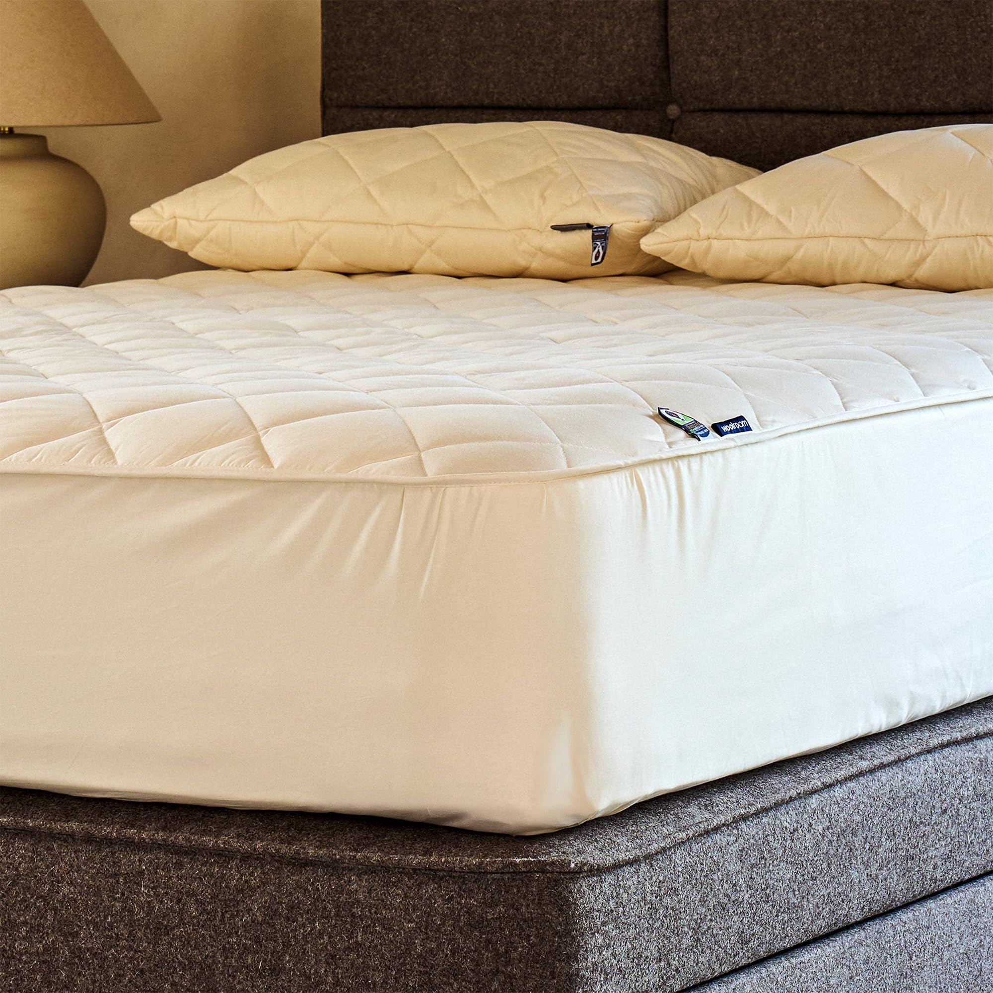 Woolroom Organic Mattress Protector King - 100% Natural Organic Traceable Washable Wool Mattress Cover - Temperature Regulating Anti-Allergy Breathable Organic Cotton Bed Protection - W76''x L80''