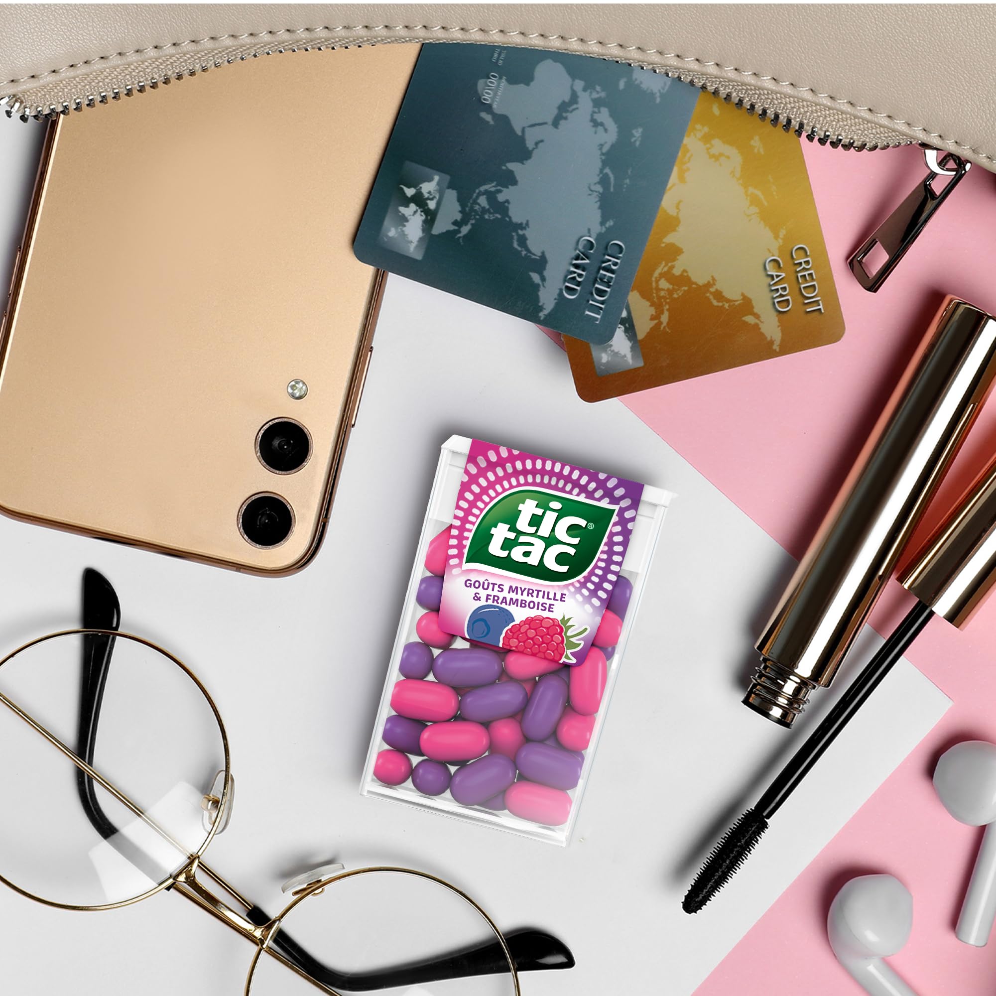 TicTac Goûts Framboise et Myrtille - Bonbons sucrés aux fruits - Format de Poche - 24 boites x 18g