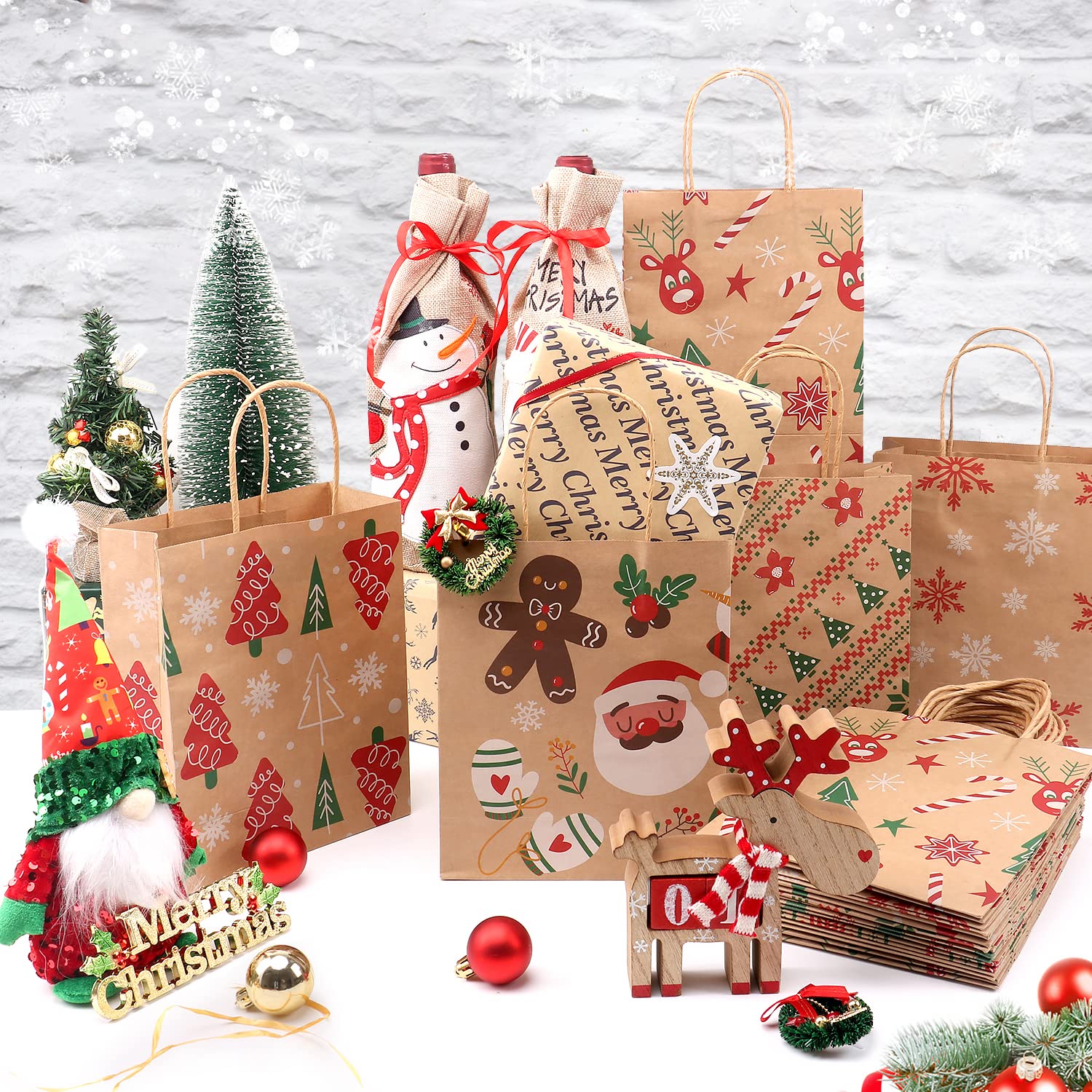 Sadoup 24 PCS Christmas Kraft Gift Bags With Handles,Treat Bags For